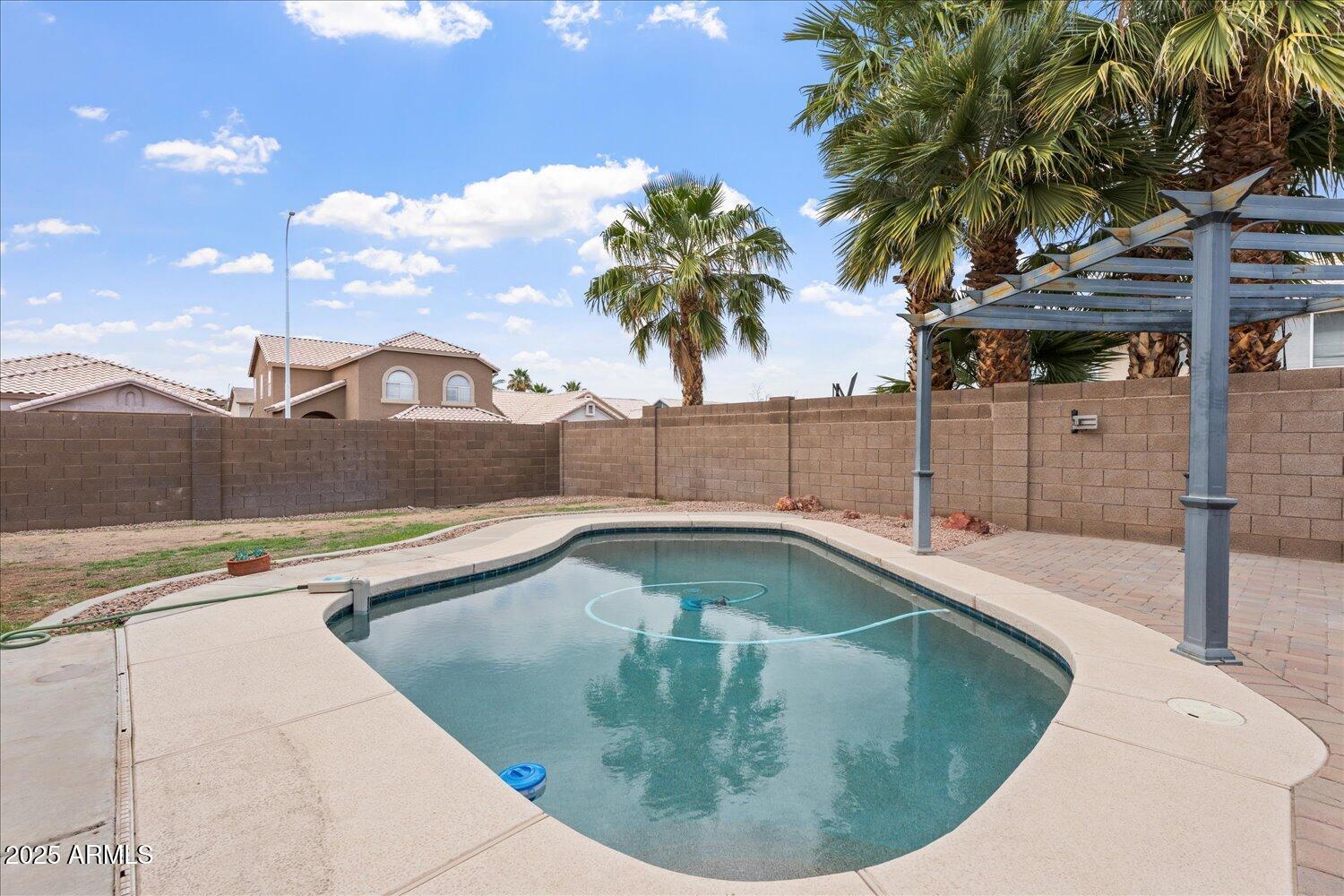 Chandler, Arizona, 85225, United States, 3 Bedrooms Bedrooms, ,Residential,For Sale,1796657