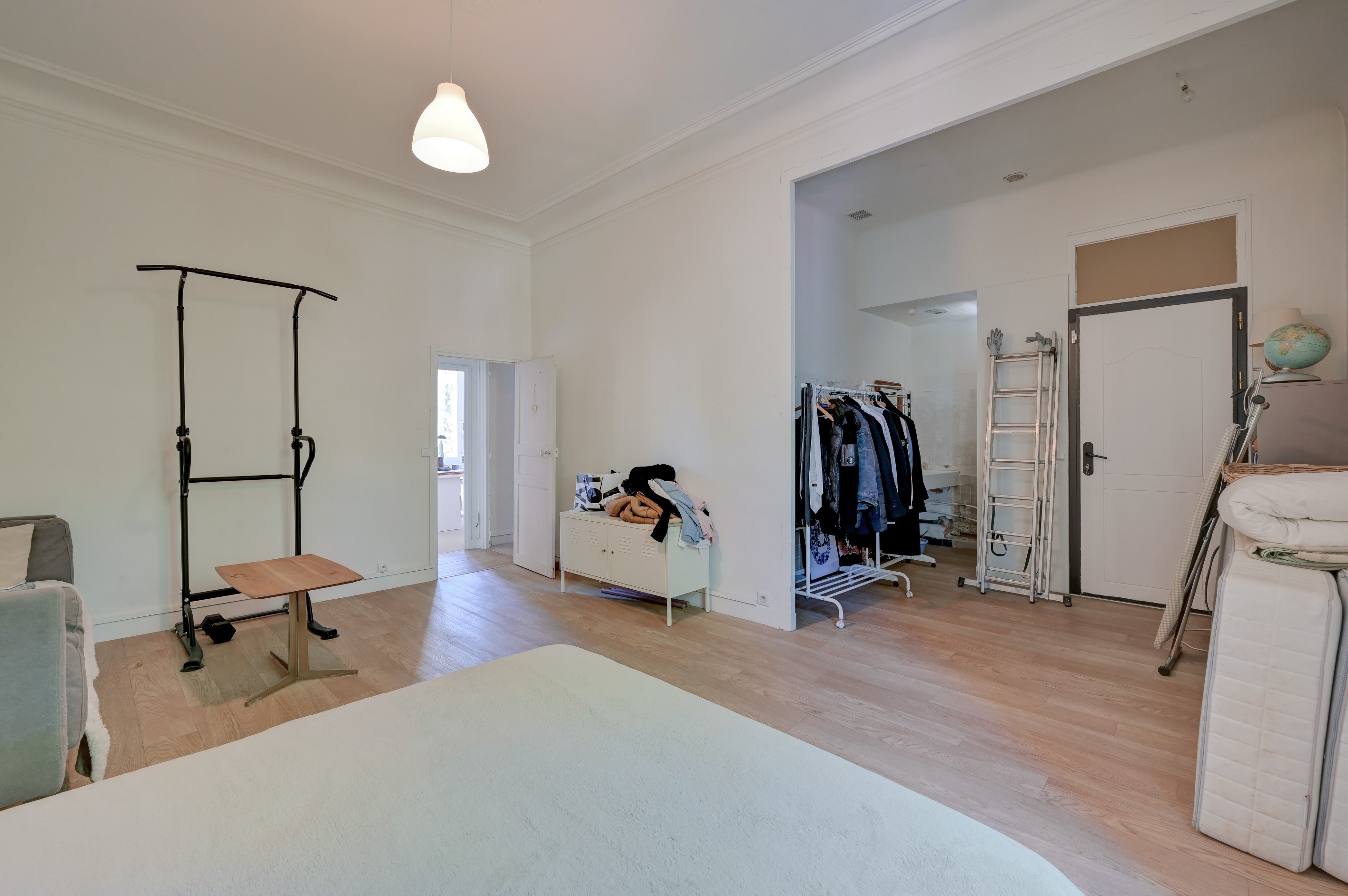  Townhouse with Outstanding Potential – Walking Distance from the Historic Centr… - 物件實景