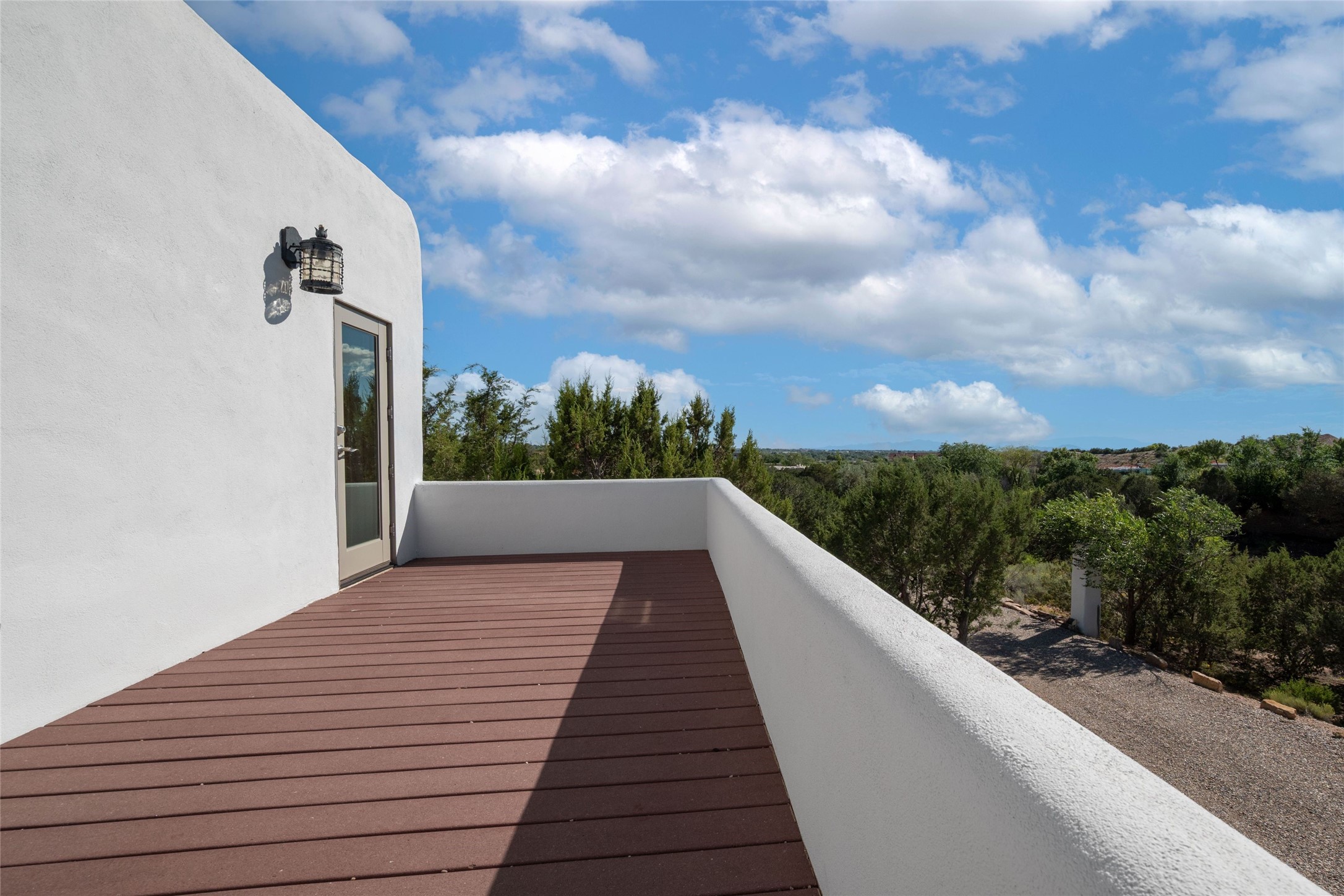  413 Los Arboles Drive - 物件實景