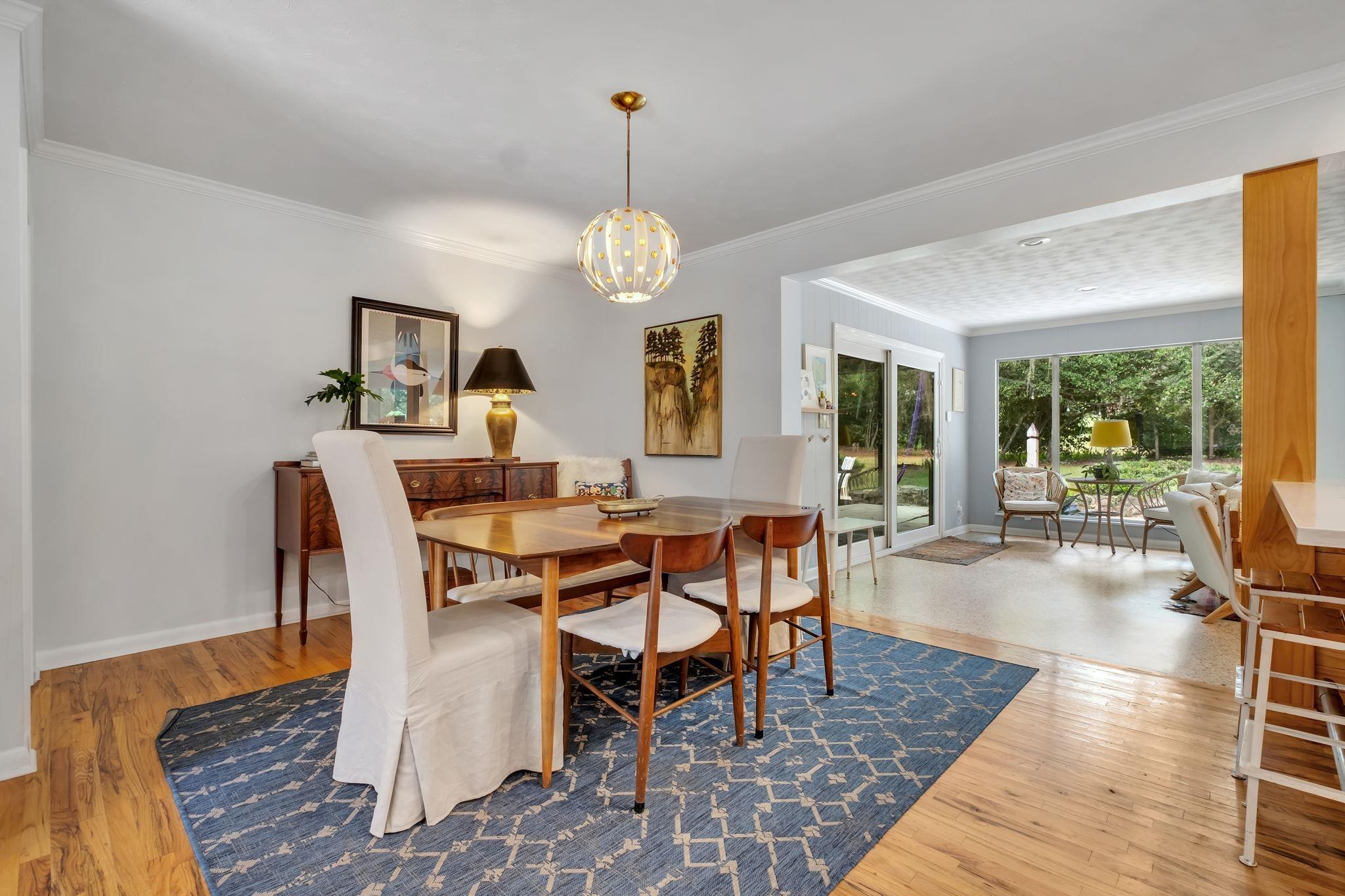 Tallahassee, Florida, 32308, United States, 4 Bedrooms Bedrooms, ,3 BathroomsBathrooms,Residential,For Sale,1965482