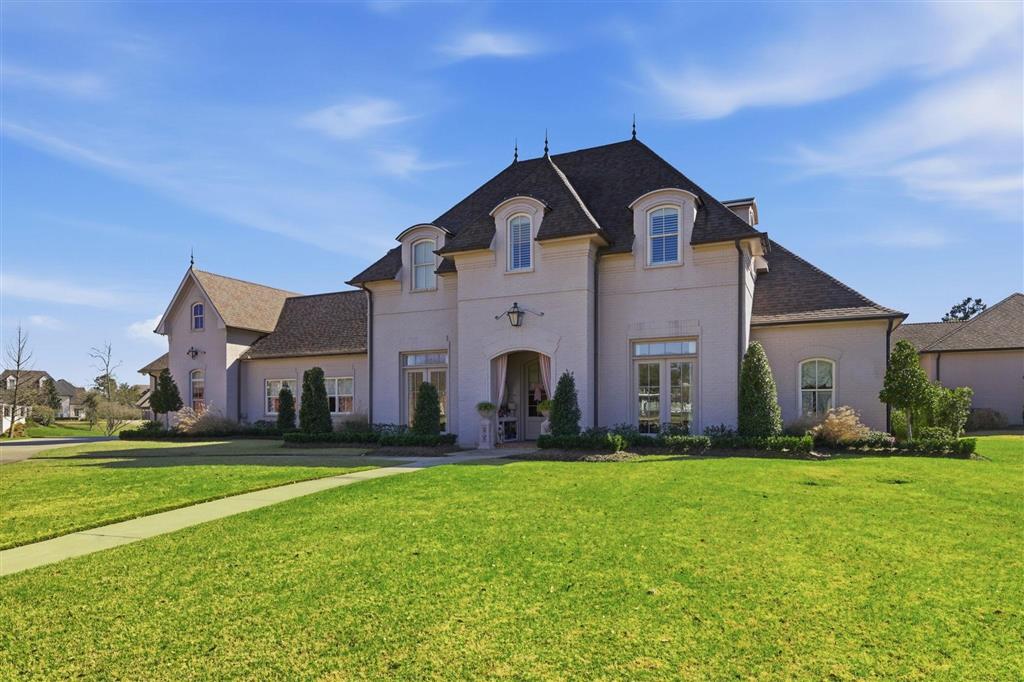 Lake Charles, Louisiana, 70605, United States, 5 Bedrooms Bedrooms, ,5 BathroomsBathrooms,Residential,For Sale,2024093