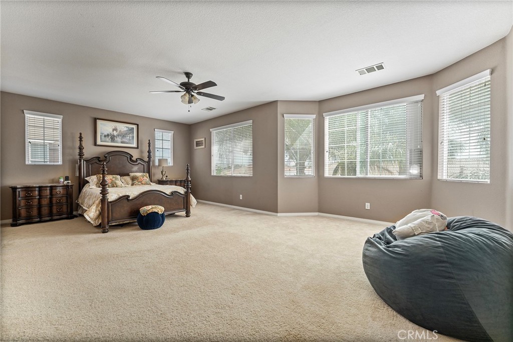 Eastvale, California, 92880, United States, 5 Bedrooms Bedrooms, ,3 BathroomsBathrooms,Residential,For Sale,1930903
