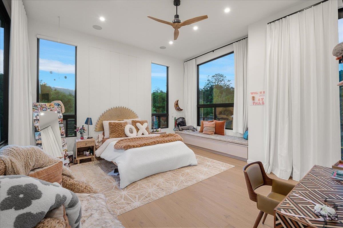 Saratoga, California, 95070, United States, 6 Bedrooms Bedrooms, ,11 BathroomsBathrooms,Residential,For Sale,1971416