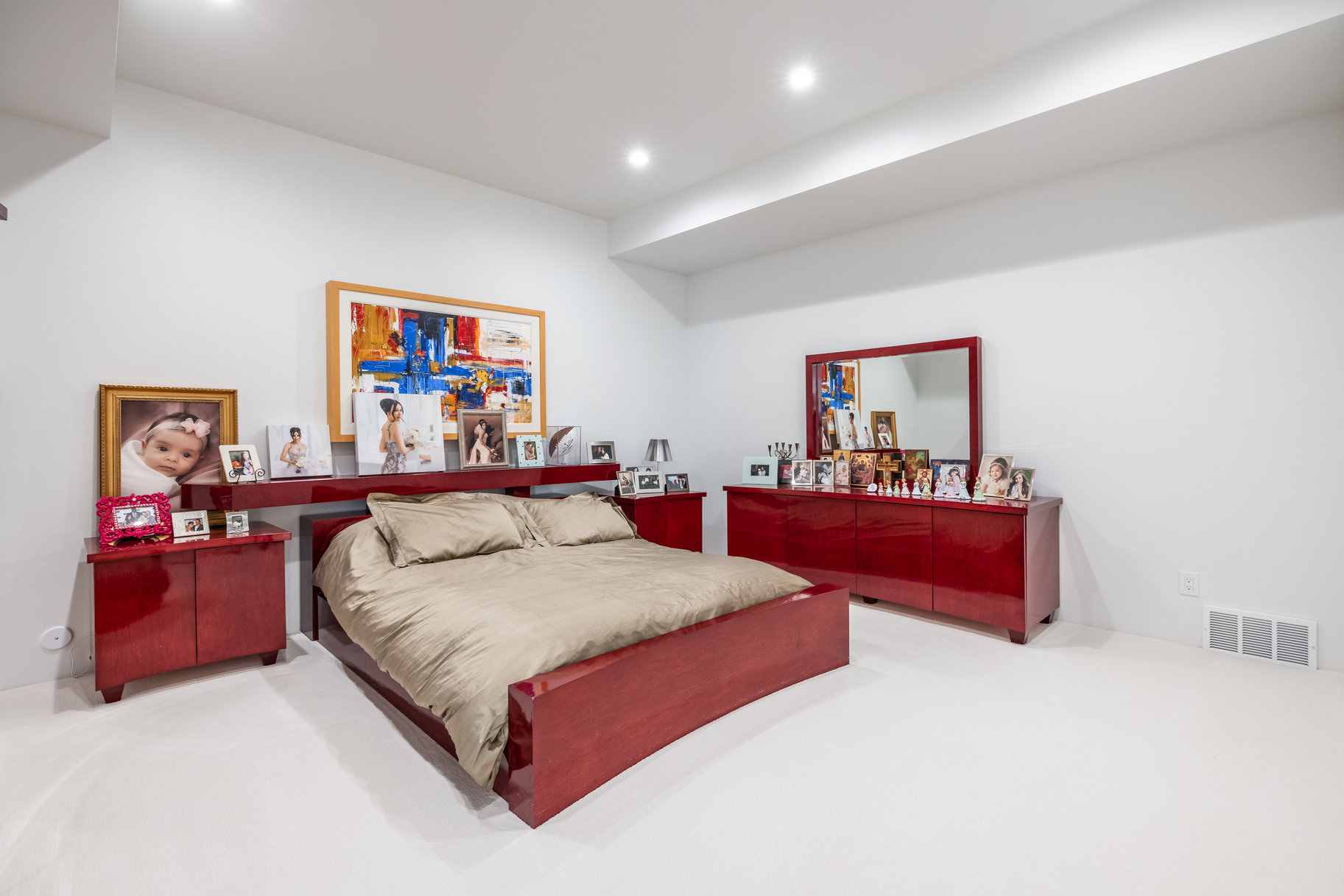  Incredible Contemporary Home - 物件實景