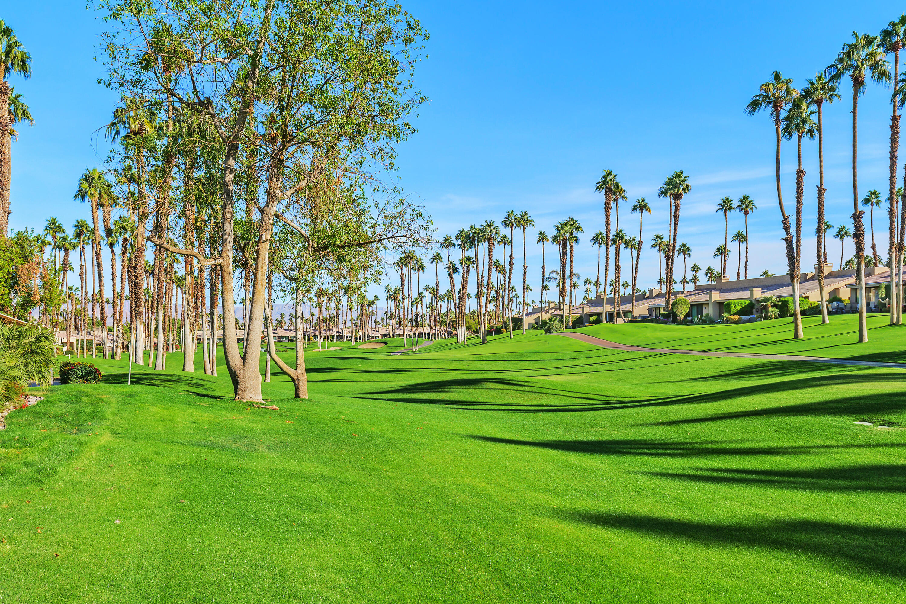 Palm Desert, California, 92211, United States, 2 Bedrooms Bedrooms, ,2 BathroomsBathrooms,Residential,For Sale,1938560