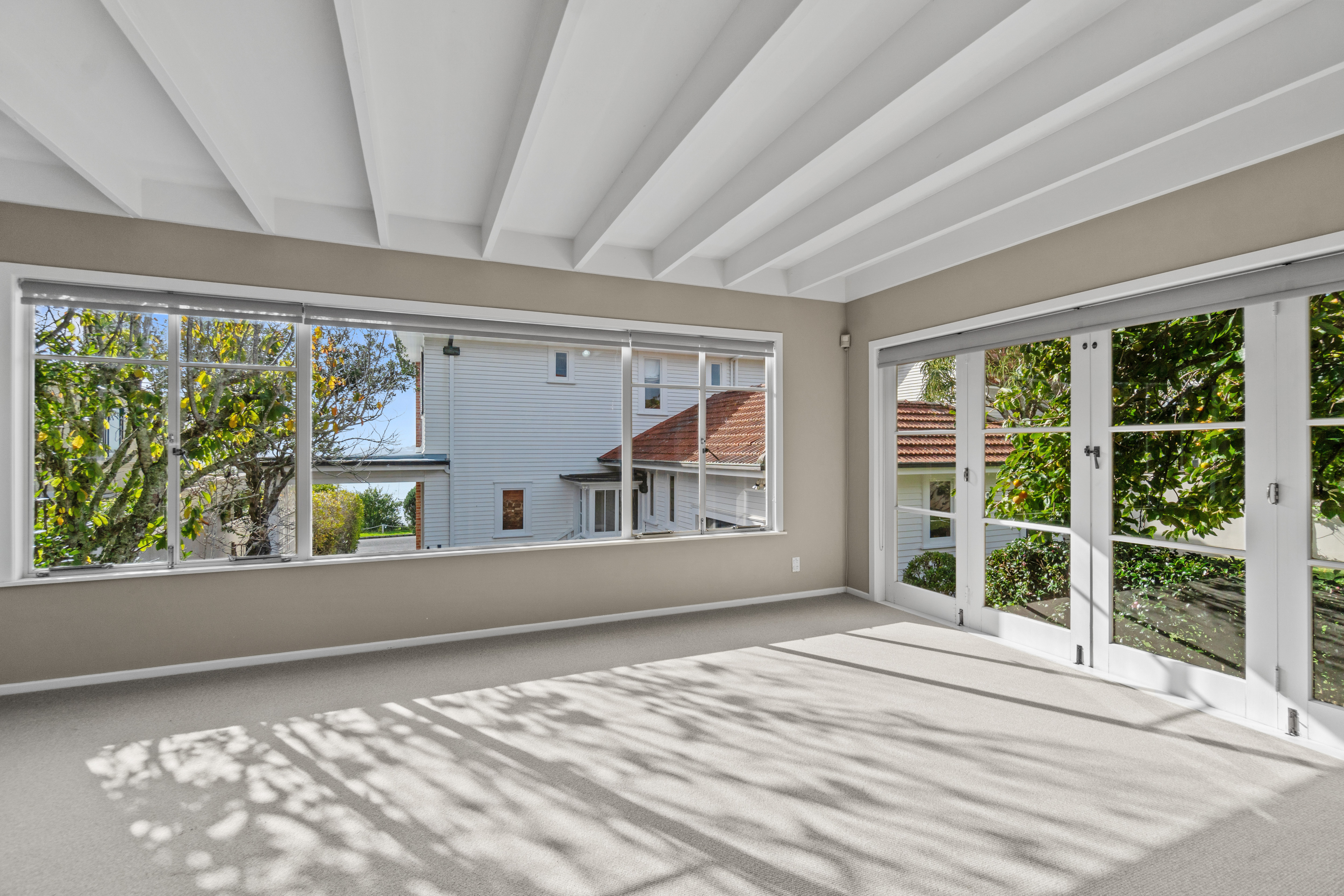  82 Paritai Drive, Orakei - 物件實景