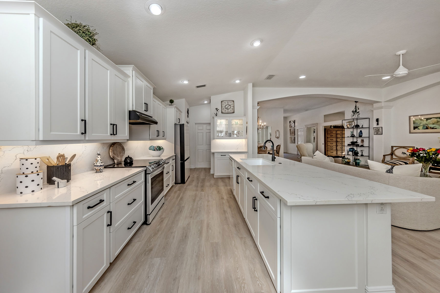  PELICAN POINTE GOLF & COUNTRY CLUB - 物件實景