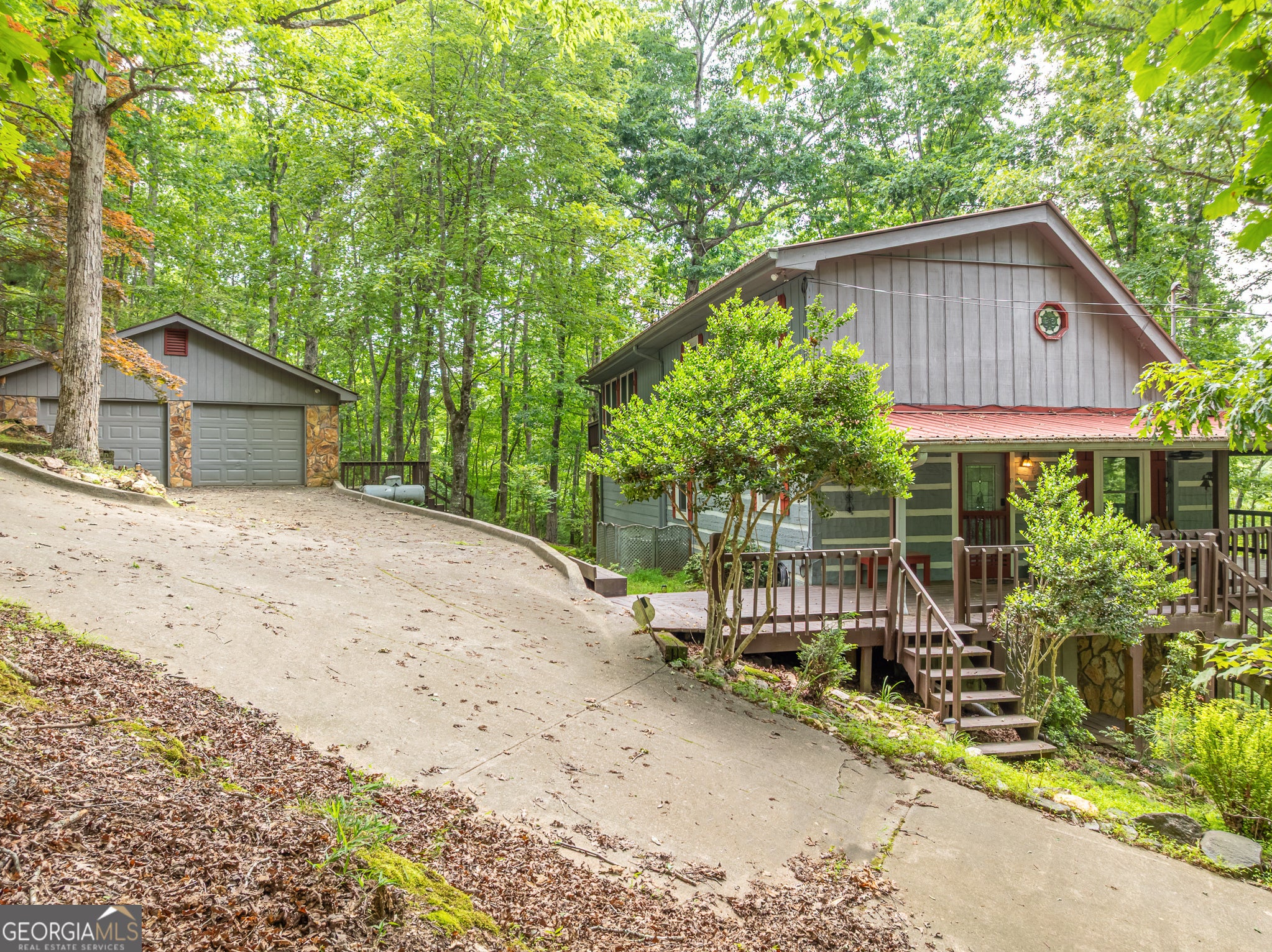 Ellijay, Georgia, 30540, United States, 4 Bedrooms Bedrooms, ,4 BathroomsBathrooms,Residential,For Sale,1859084