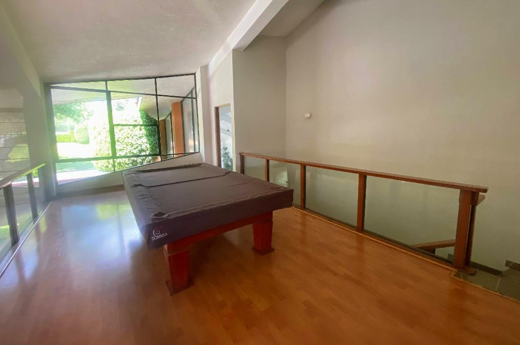 Calzada de las ?guilas, Álvaro Obregón, Ciudad de México, 01710, Mexico, 4 Bedrooms Bedrooms, ,4 BathroomsBathrooms,Residential,For Sale,Calzada de las ?guilas,1441161