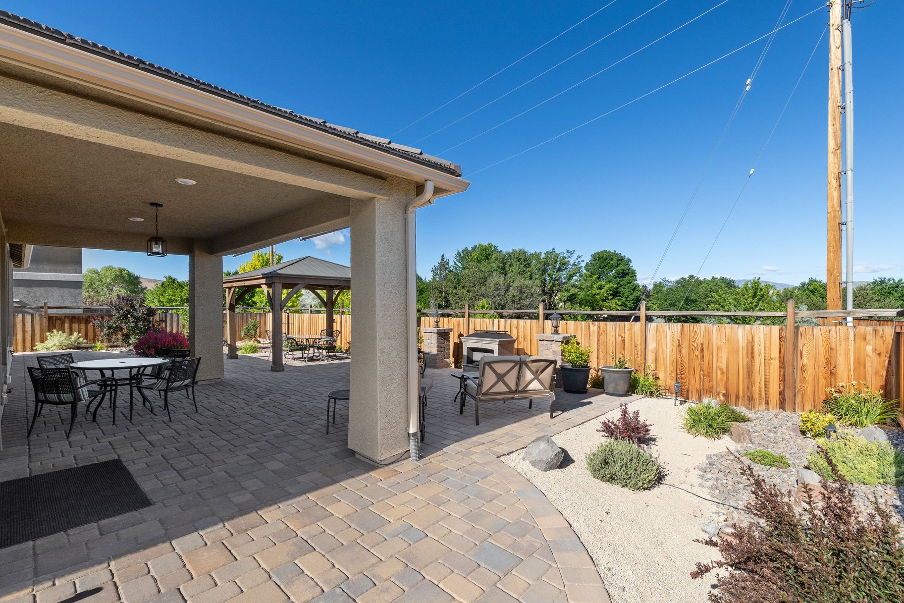 Welcome to 7239 Early Dawn Court, located in desirable Wingfield Springs - 物件實景
