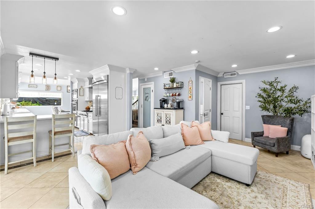 Corona, California, 92880, United States, 4 Bedrooms Bedrooms, ,3 BathroomsBathrooms,Residential,For Sale,1978795