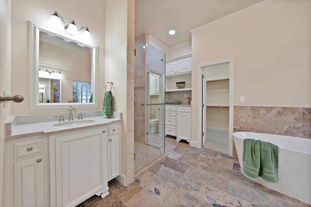 Mansfield, Texas, 76063, United States, 4 Bedrooms Bedrooms, ,3 BathroomsBathrooms,Residential,For Sale,1990790