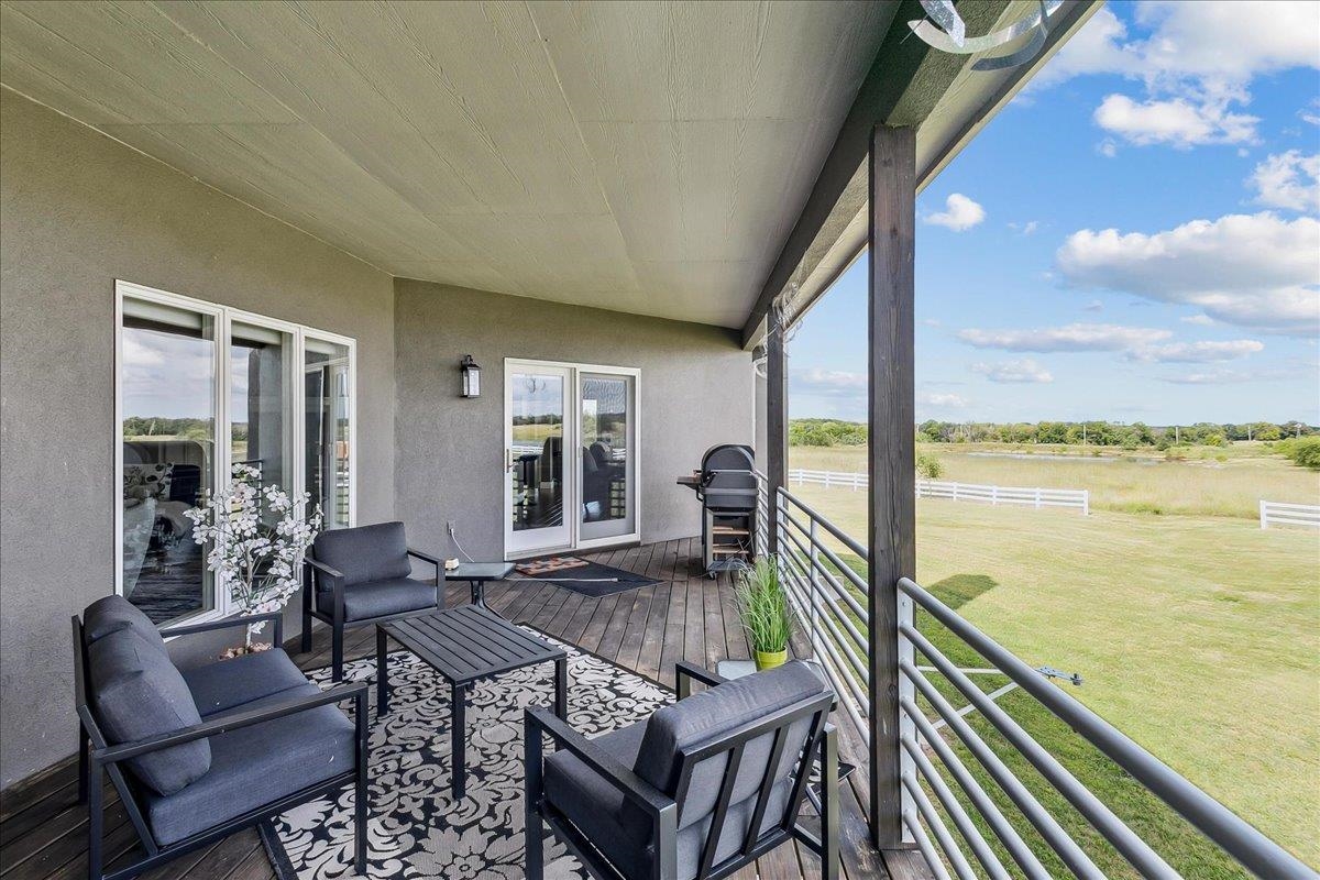 Augusta, Kansas, 67010, United States, 4 Bedrooms Bedrooms, ,4 BathroomsBathrooms,Residential,For Sale,1942309