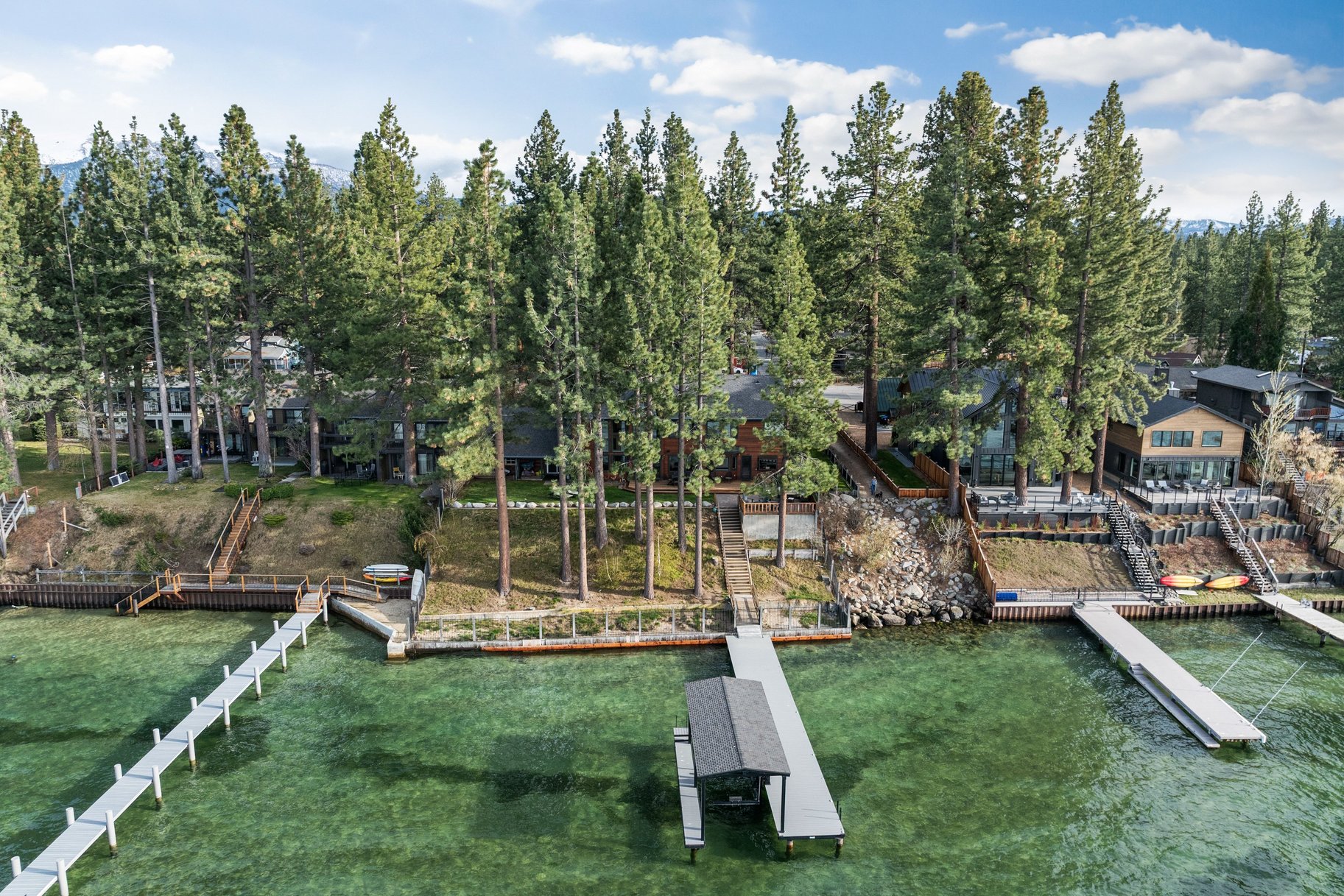  Sunrise-to-Sunset Lake Living - 物件實景