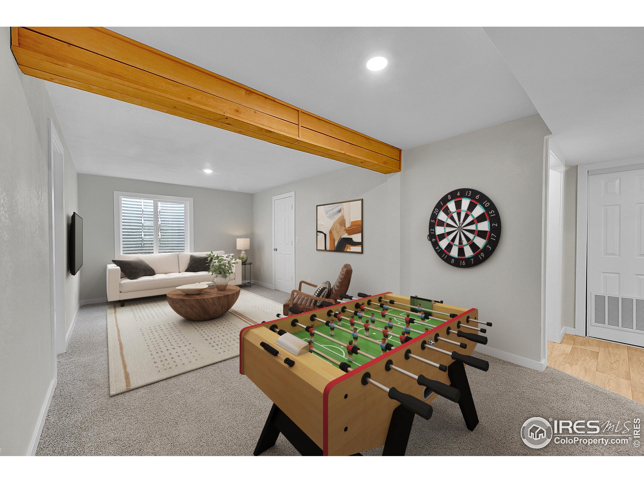 Longmont, Colorado, 80501, United States, 4 Bedrooms Bedrooms, ,1 BathroomBathrooms,Residential,For Sale,1989639