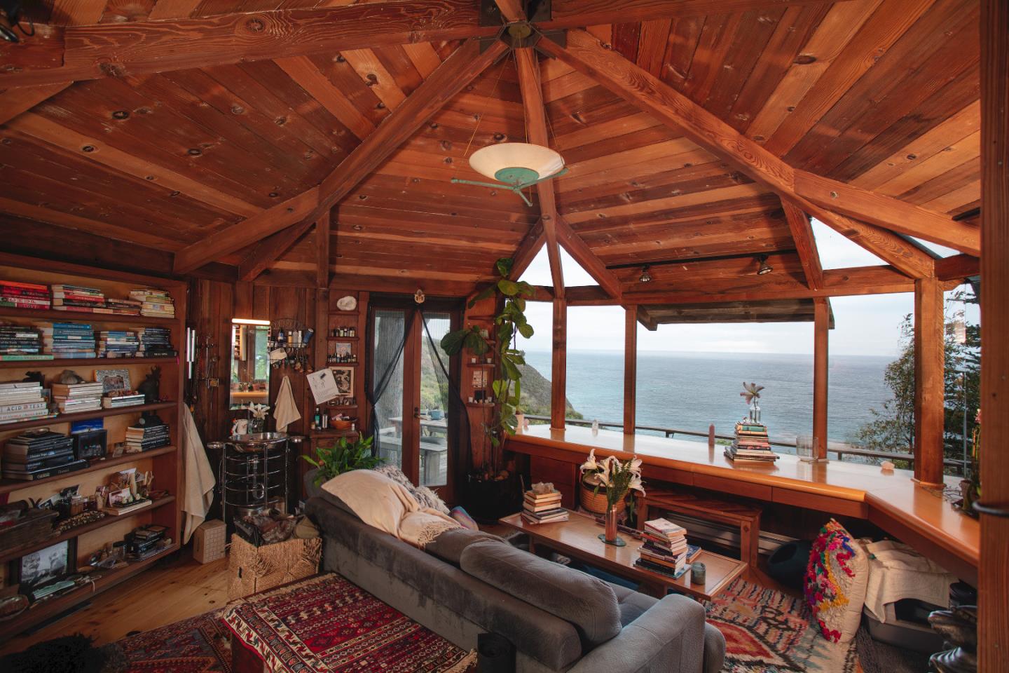 Big Sur, California, 93920, United States, 4 Bedrooms Bedrooms, ,4 BathroomsBathrooms,Residential,For Sale,1956909