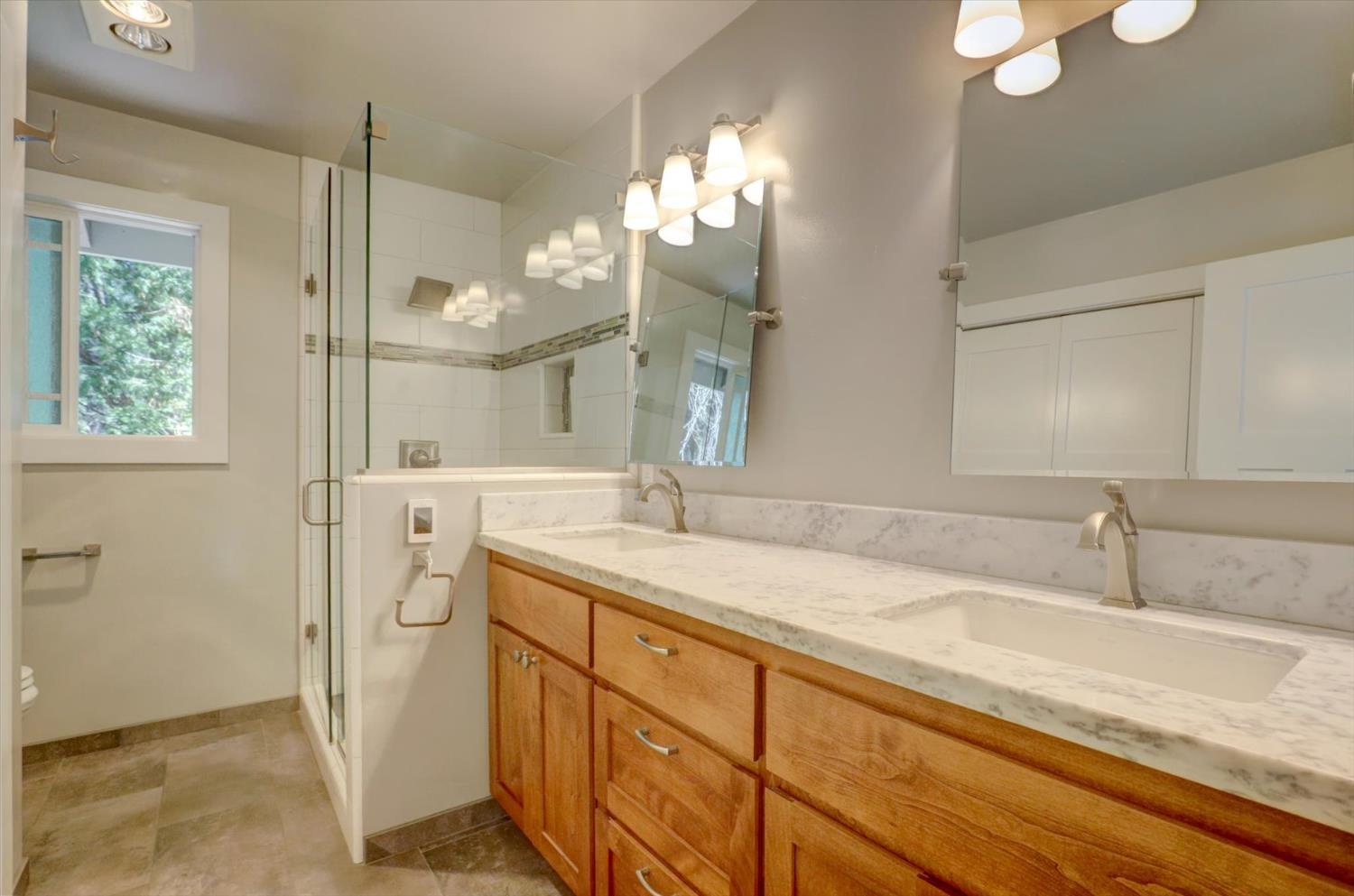 Nevada City, California, 95959, United States, 4 Bedrooms Bedrooms, ,4 BathroomsBathrooms,Residential,For Sale,1921585