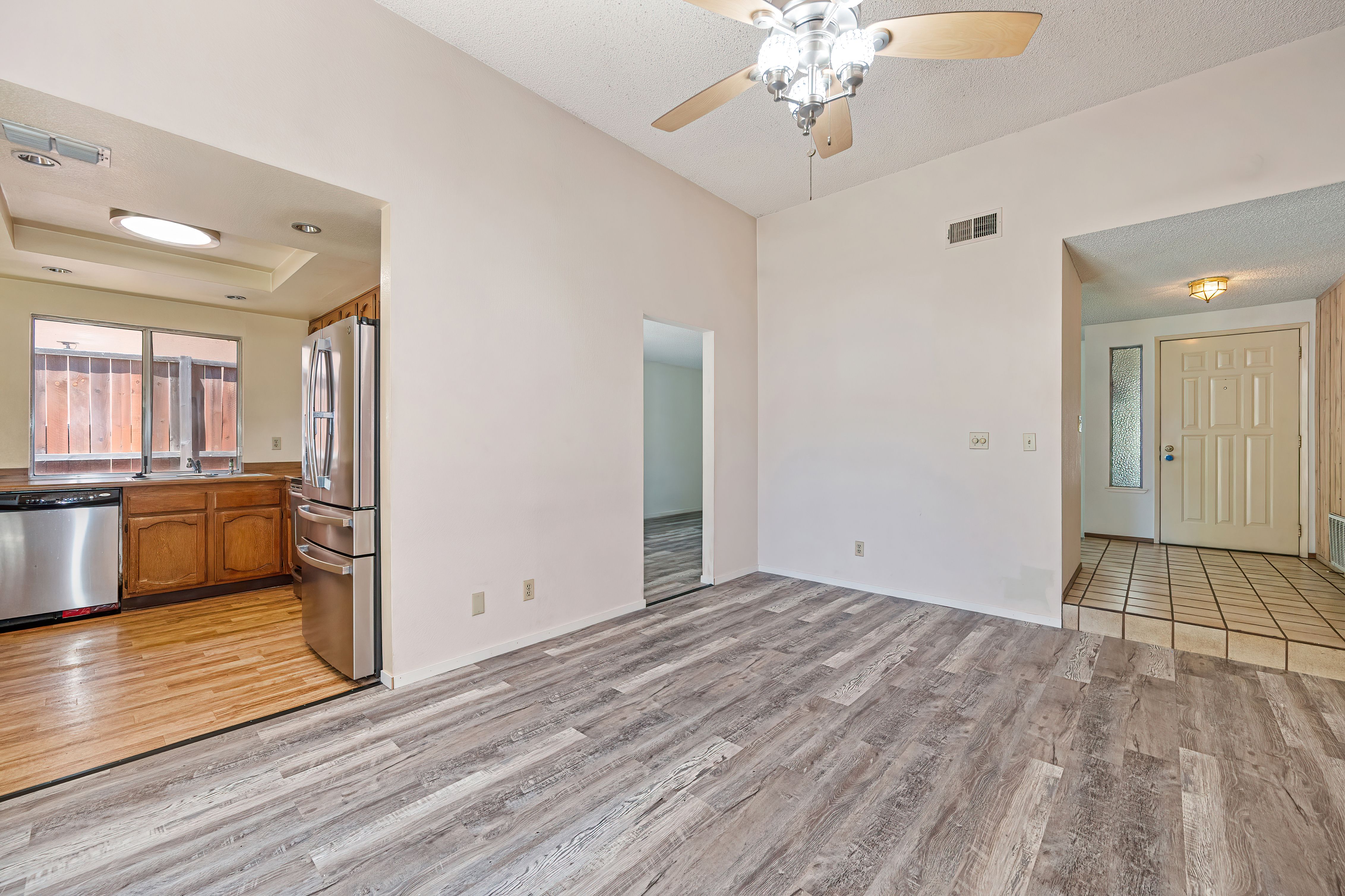  7613 Black Bear Drive, Sacramento, CA 95843 - 物件實景