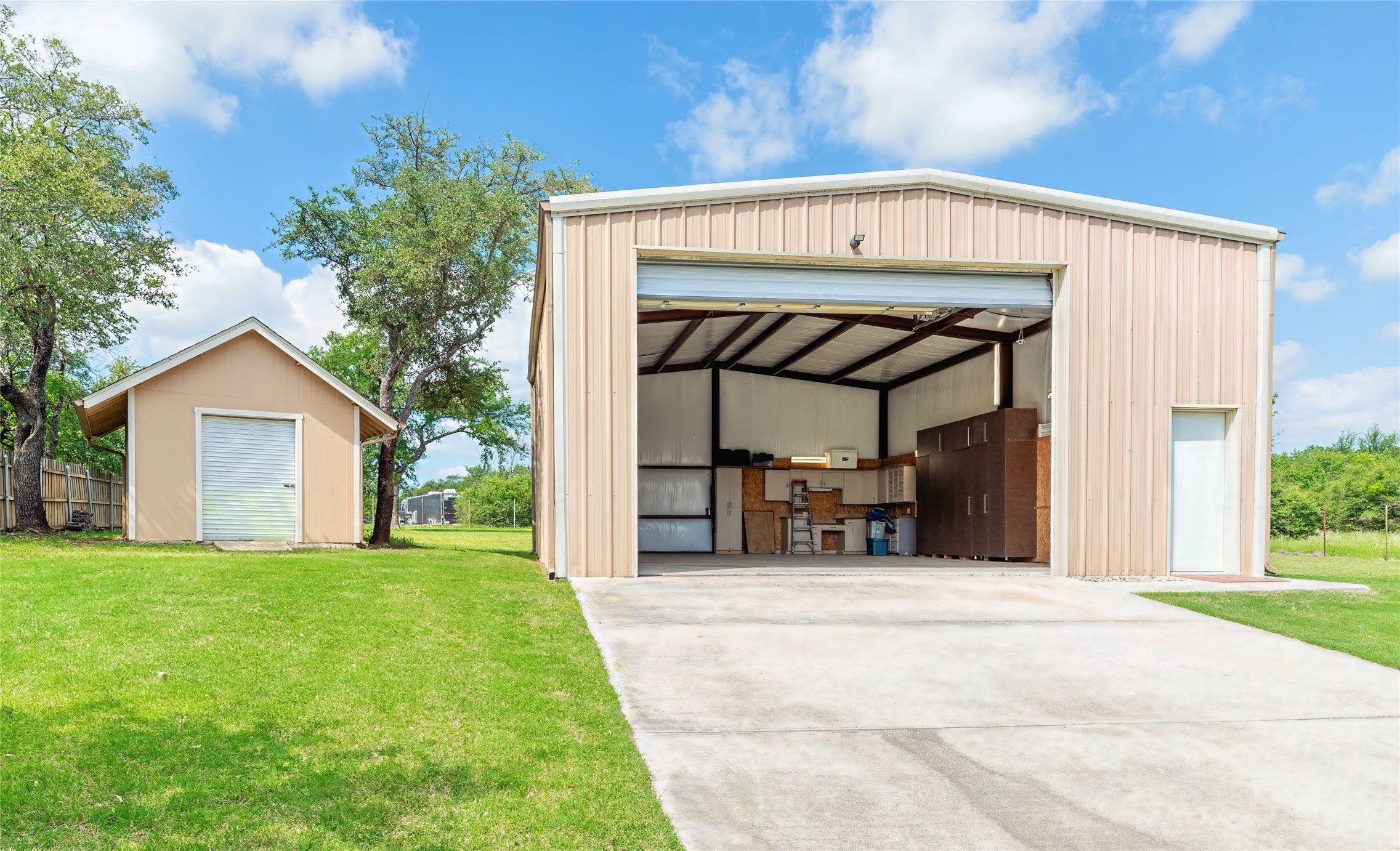 Lakeside, Texas, 76135, United States, 3 Bedrooms Bedrooms, ,3 BathroomsBathrooms,Residential,For Sale,2047956