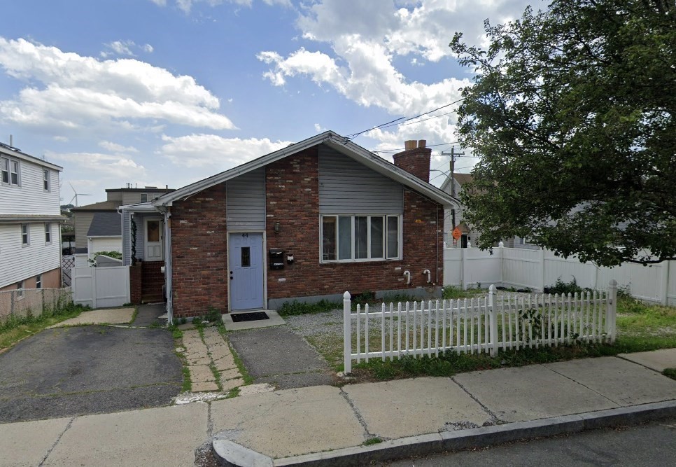 Revere, Massachusetts, 02151, United States, 4 Bedrooms Bedrooms, ,2 BathroomsBathrooms,Residential,For Sale,1905842