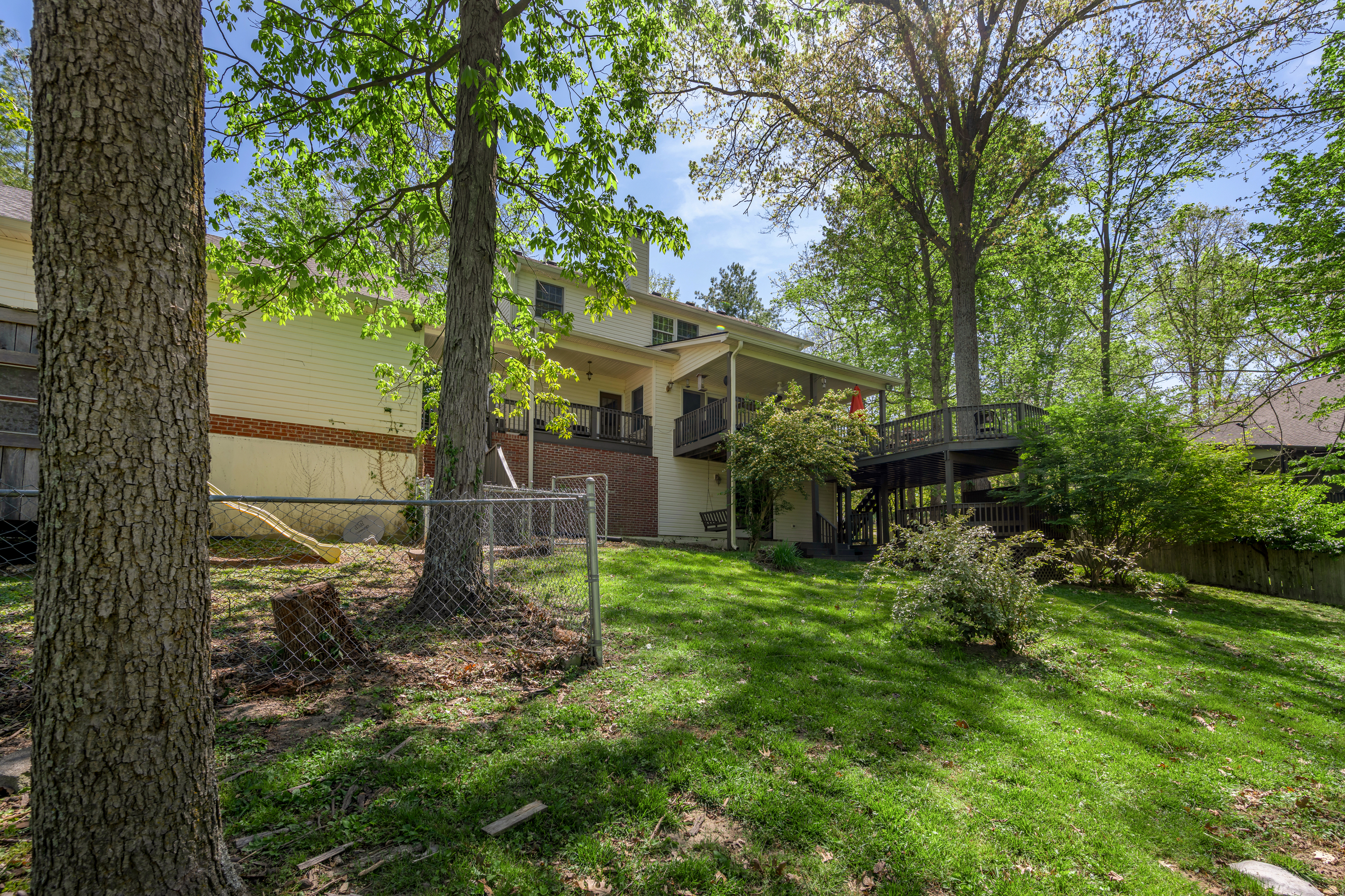  186 Hunter Drive - 物件實景