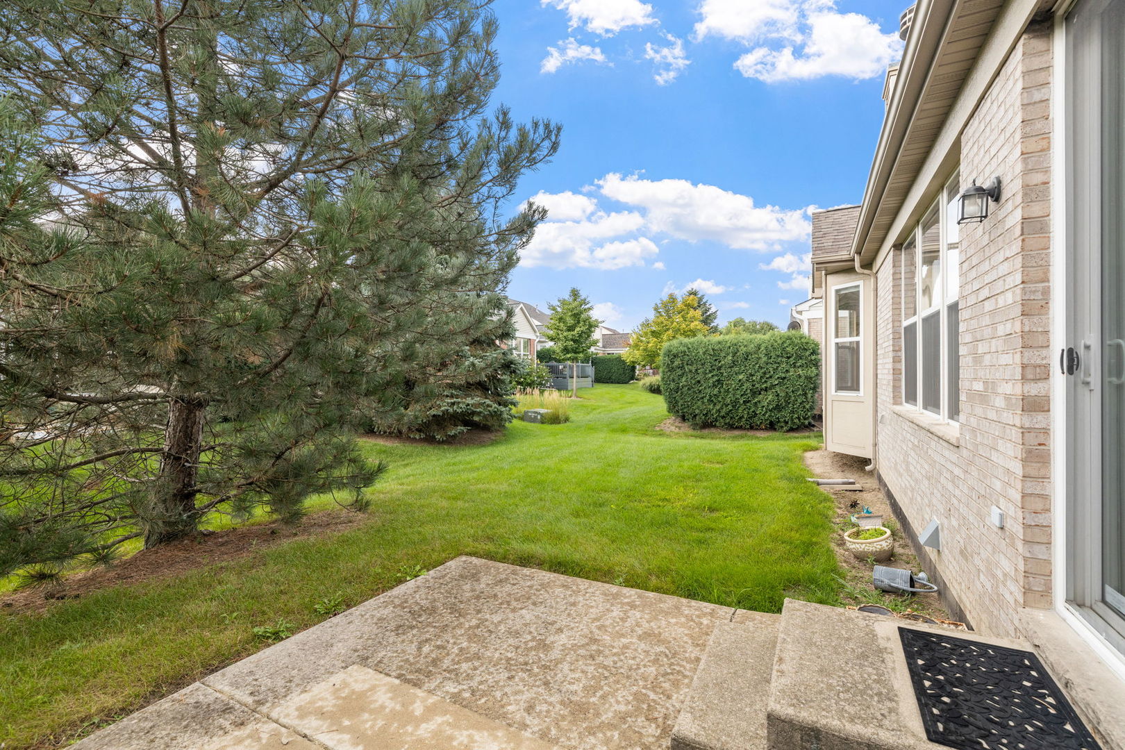 Orland Park, Illinois, 60462, United States, 2 Bedrooms Bedrooms, ,2 BathroomsBathrooms,Residential,For Sale,1941007