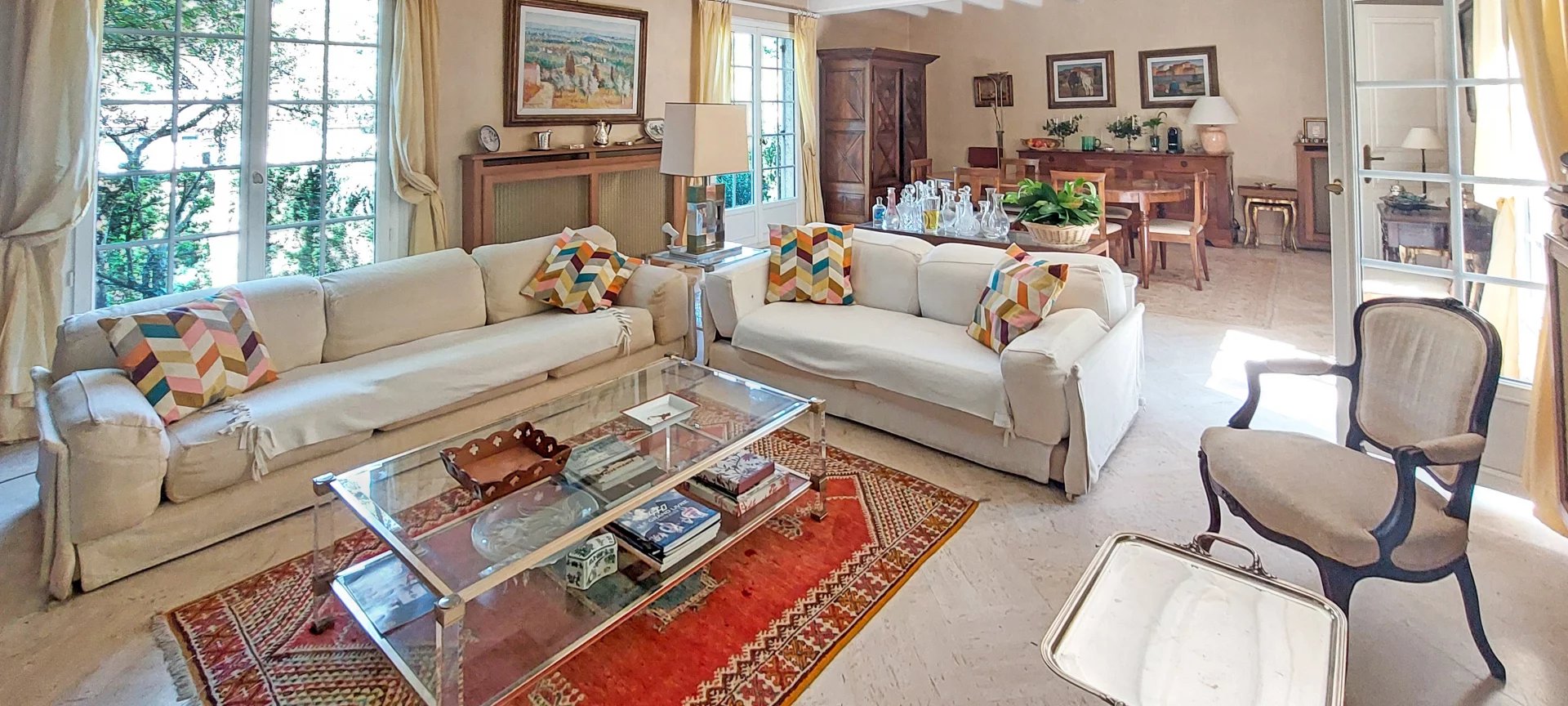 Jouy-en-Josas, Île-de-France, 78350, FR, 5 Bedrooms Bedrooms, ,4 BathroomsBathrooms,Residential,For Sale,1687138