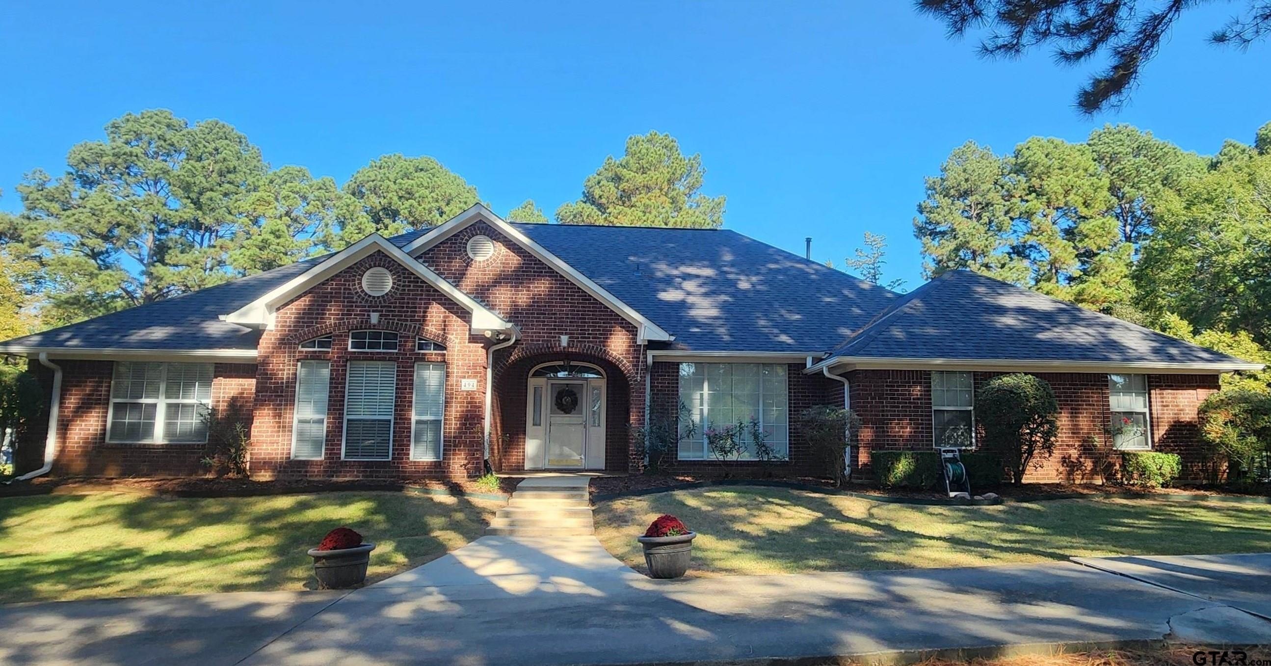 Pittsburg, Texas, 75686, United States, 4 Bedrooms Bedrooms, ,4 BathroomsBathrooms,Residential,For Sale,1880641
