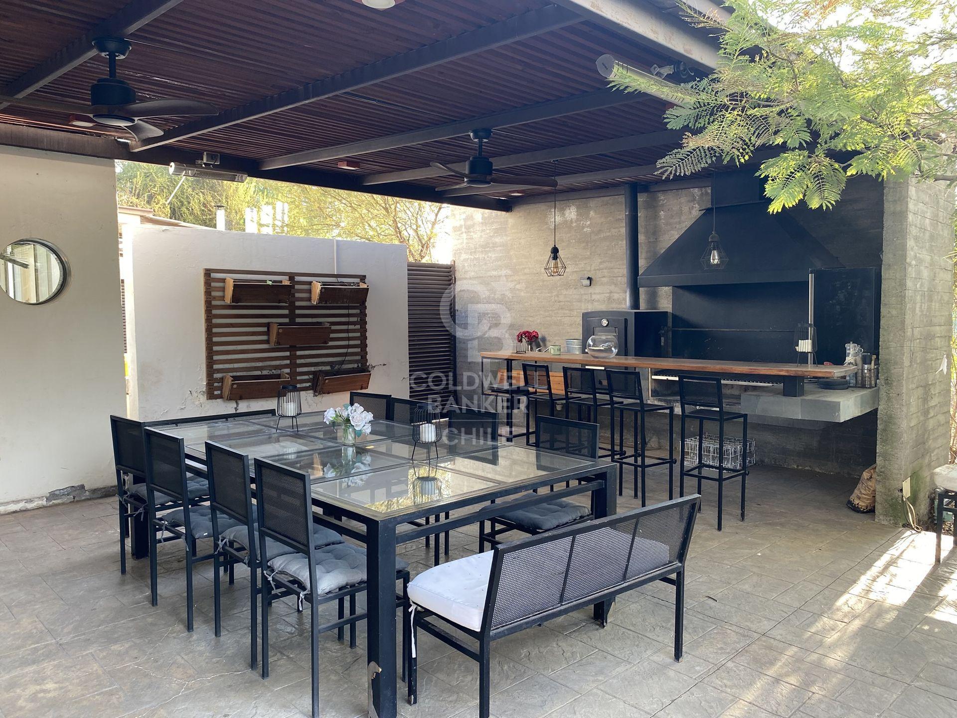 Colina, Chile, 4 Bedrooms Bedrooms, ,4 BathroomsBathrooms,Residential,For Sale,1906528