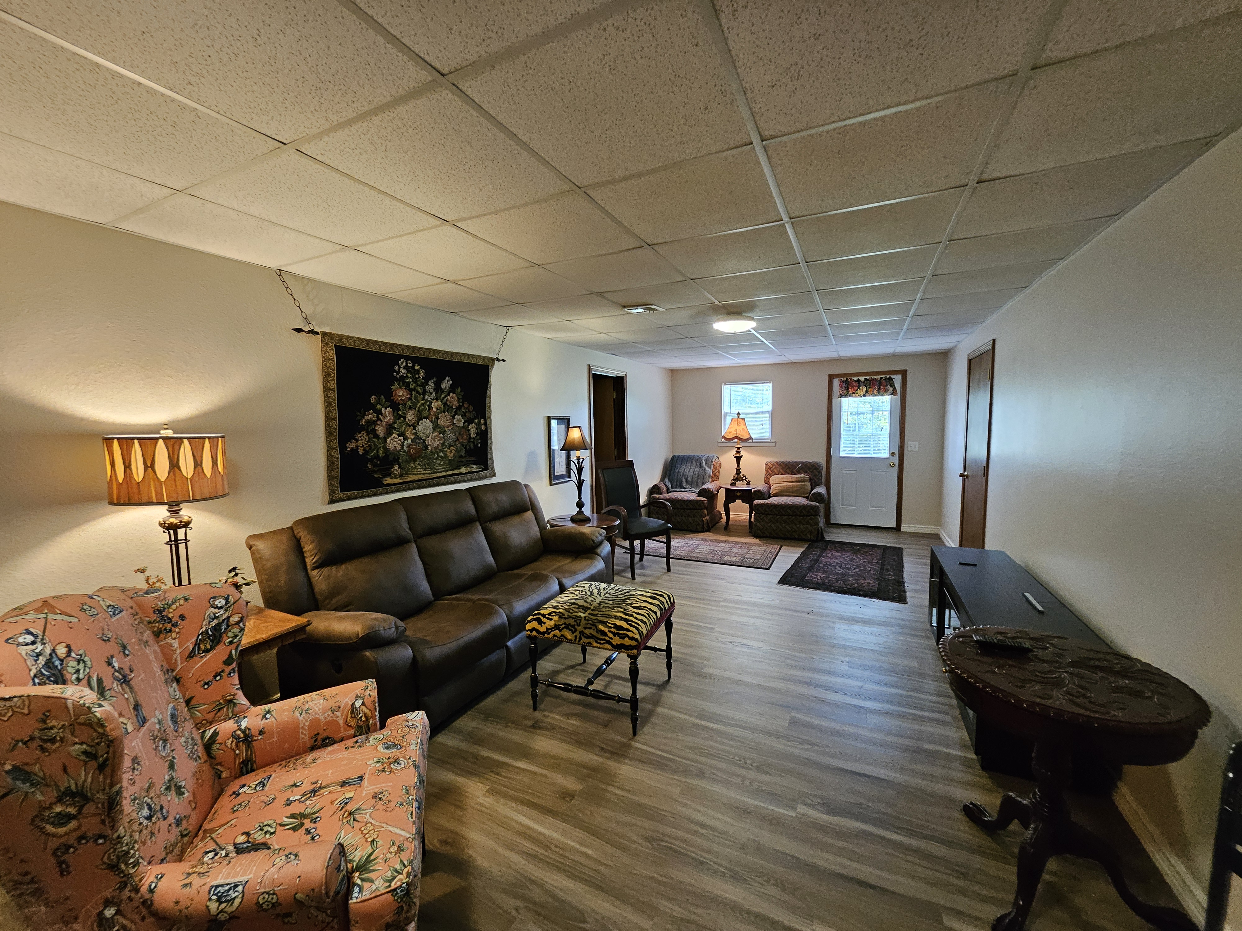 Pierce City, Missouri, 65723, United States, 5 Bedrooms Bedrooms, ,3 BathroomsBathrooms,Residential,For Sale,1975319