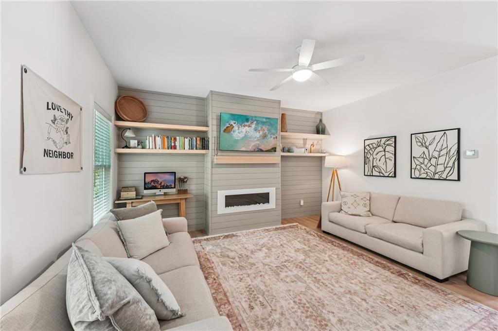 Canton, Georgia, 30114, United States, 6 Bedrooms Bedrooms, ,4 BathroomsBathrooms,Residential,For Sale,1978205