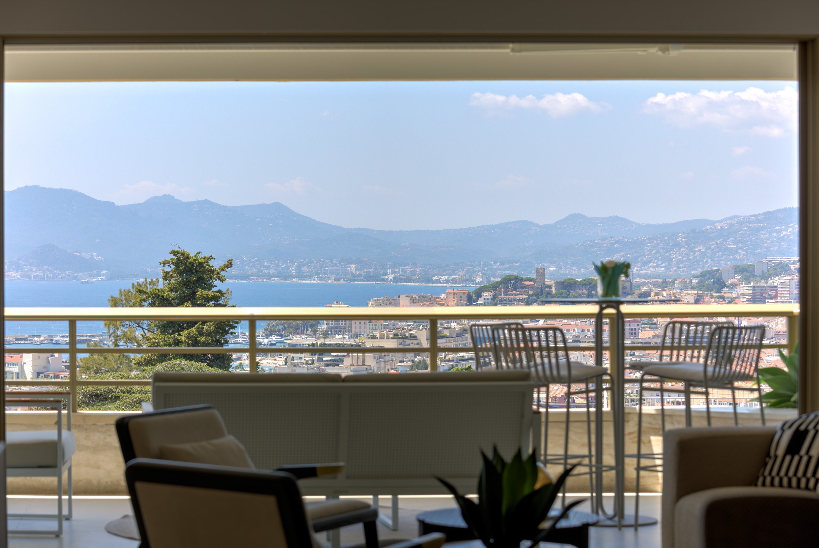  Luxury 3-bedroom apartment with sea view in Cannes Basse Californie - 物件實景