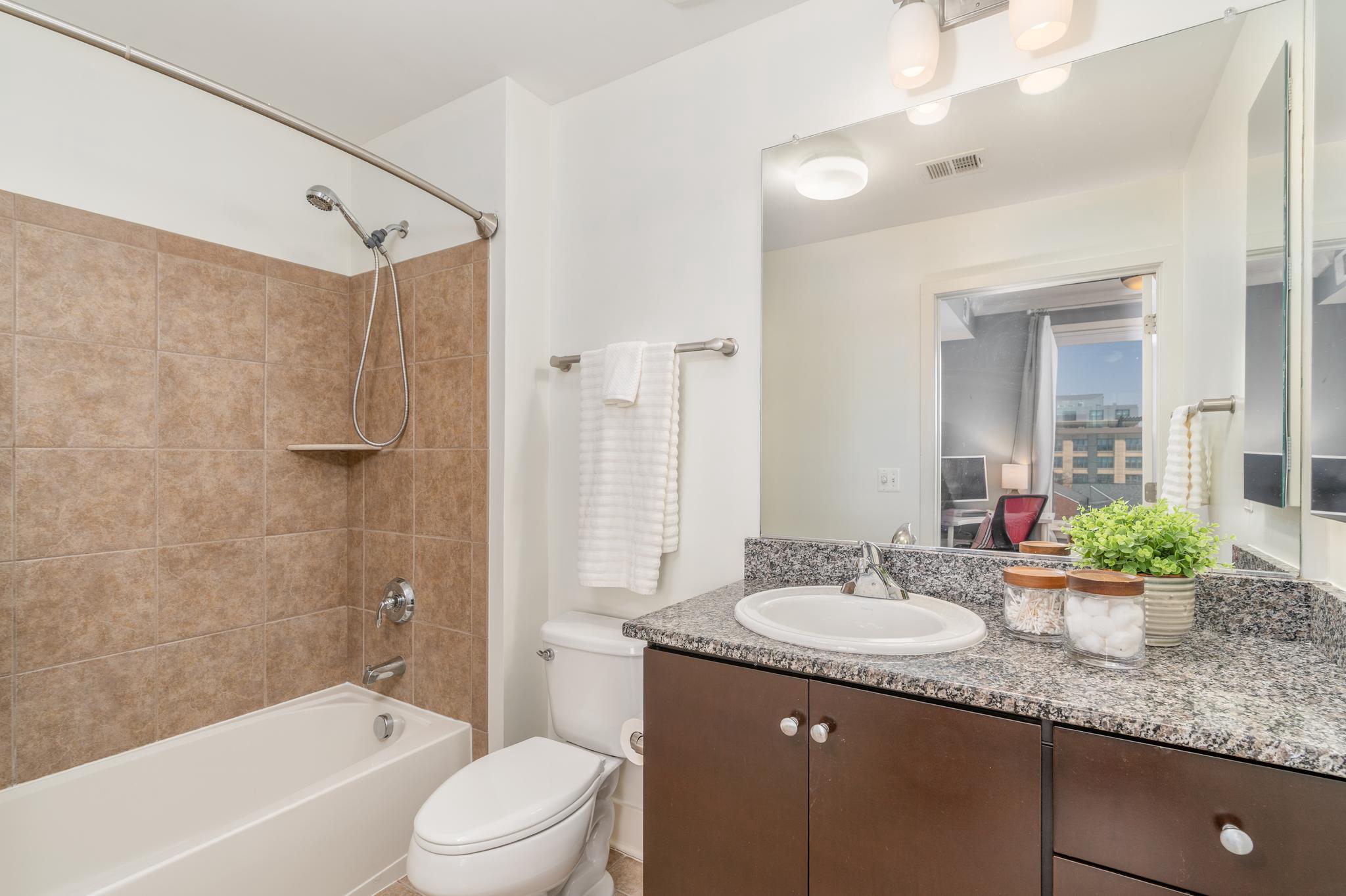  815 N Patrick Street, Alexandria, VA, 22314 - 物件實景