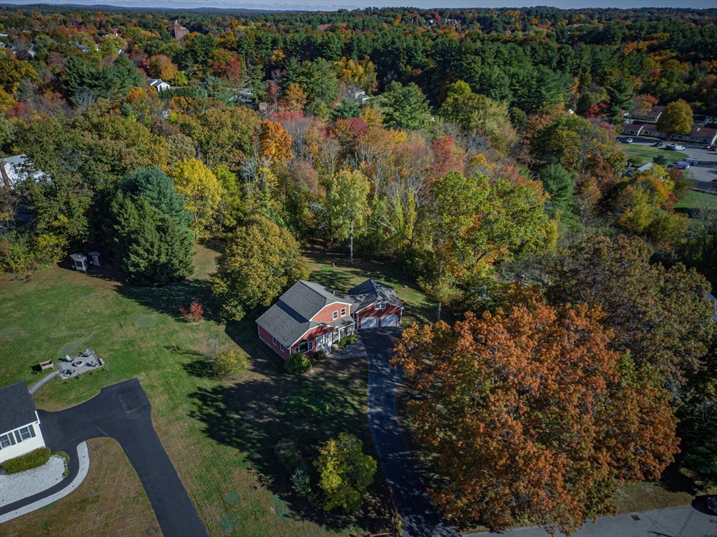 Dracut, Massachusetts, 01826, United States, 3 Bedrooms Bedrooms, ,2 BathroomsBathrooms,Residential,For Sale,1982385