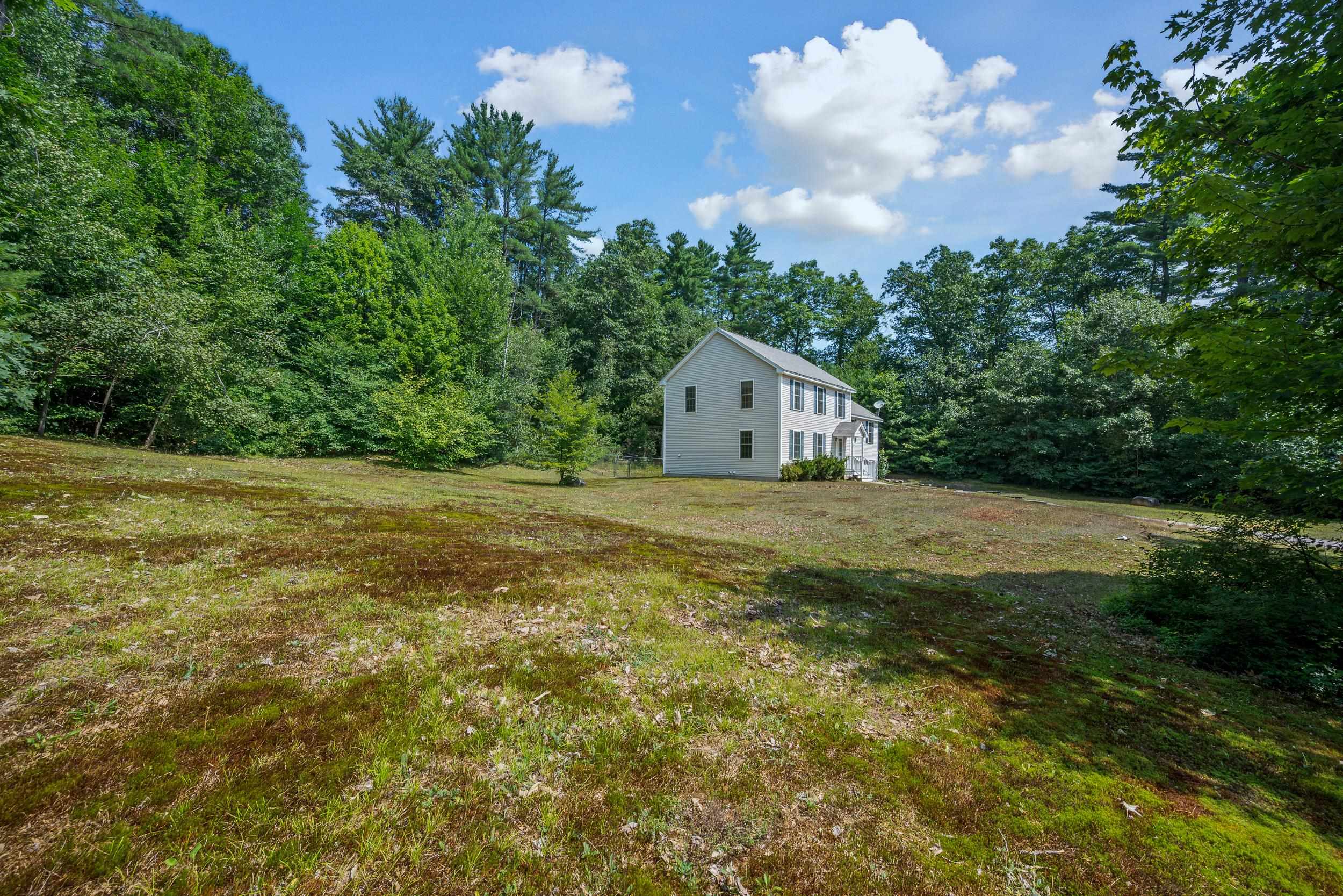 Conway, New Hampshire, 03813, United States, 3 Bedrooms Bedrooms, ,2 BathroomsBathrooms,Residential,For Sale,1906955