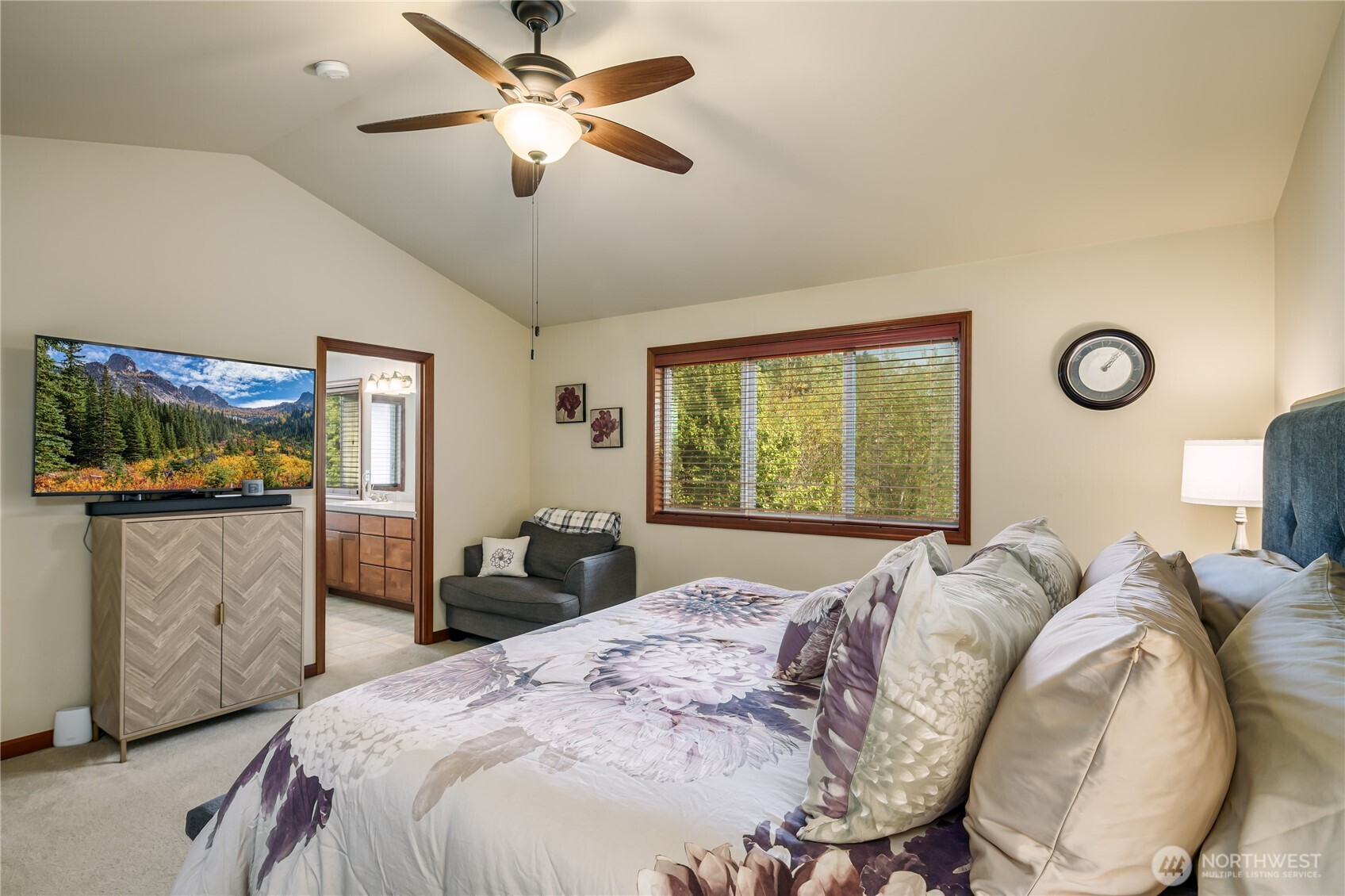 Bothell, Washington, 98012, United States, 4 Bedrooms Bedrooms, ,3 BathroomsBathrooms,Residential,For Sale,1939076