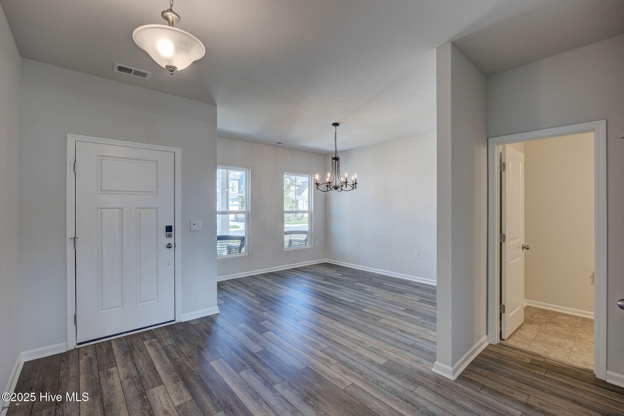 Wilmington, North Carolina, 28412, United States, 4 Bedrooms Bedrooms, ,3 BathroomsBathrooms,Residential,For Sale,1956827