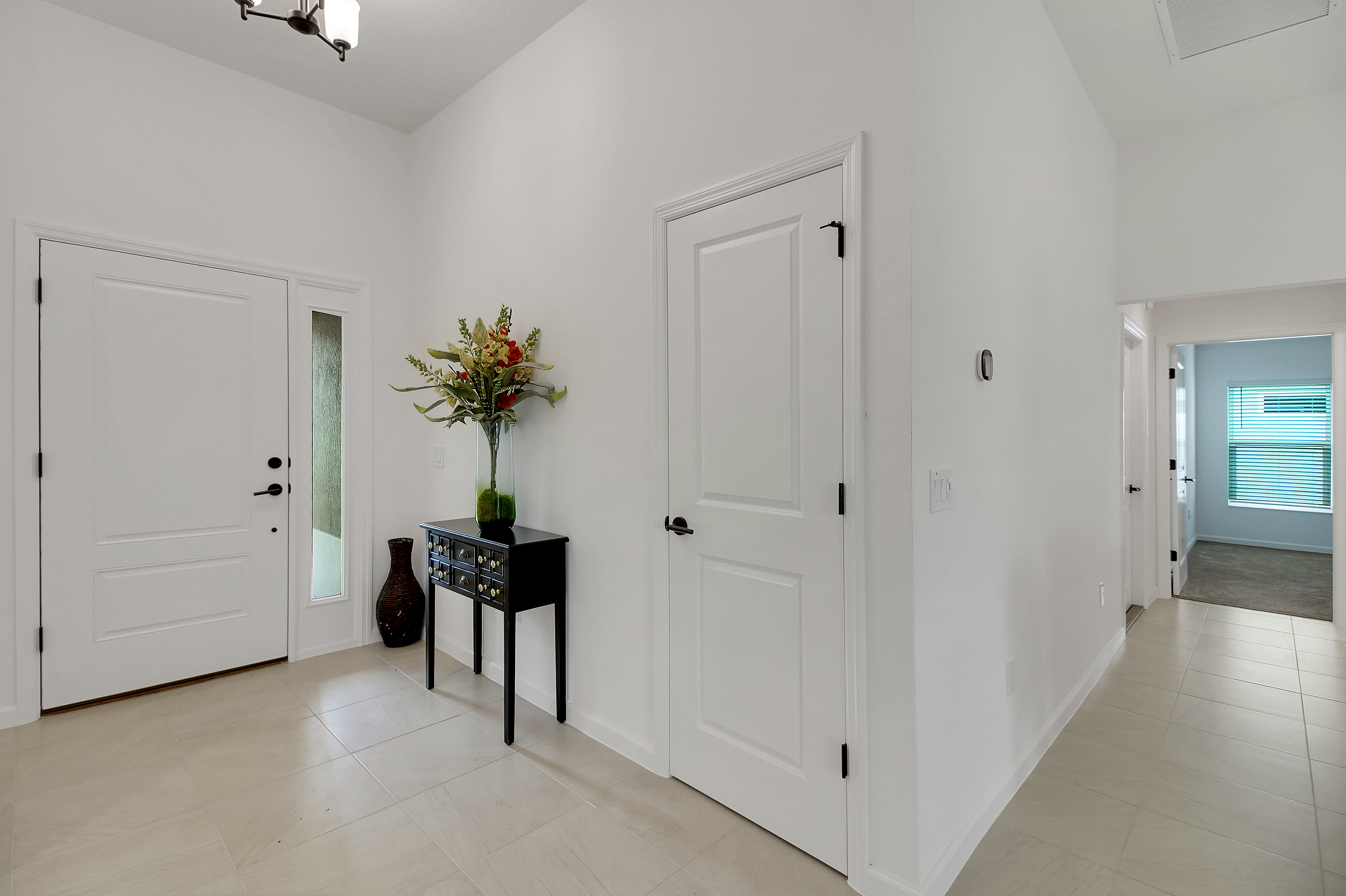 The Villages, Florida, 34762, United States, 3 Bedrooms Bedrooms, ,3 BathroomsBathrooms,Residential,For Sale,1888695