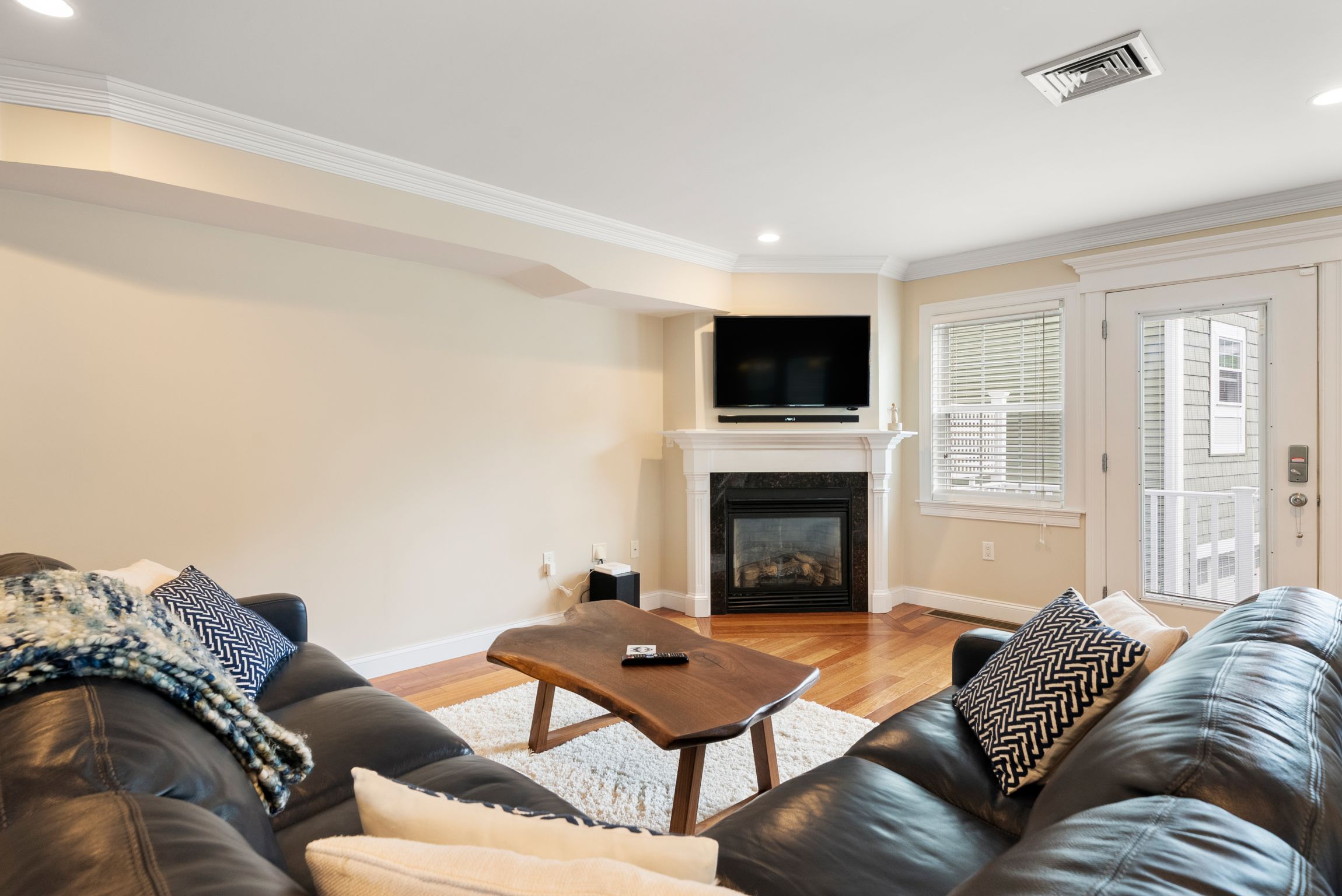  580 Quarry Street, Quincy, MA, 02169 - 物件實景