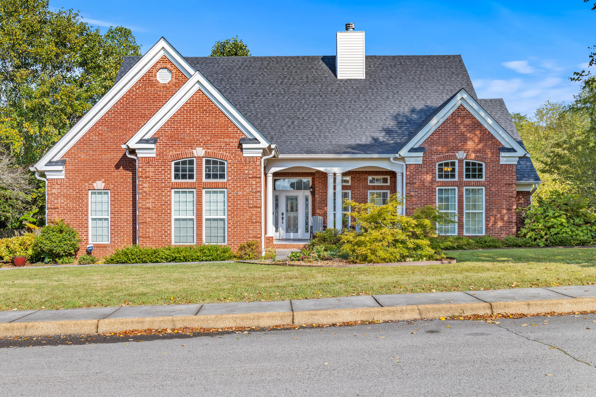 Athens, Tennessee, 37303, United States, 5 Bedrooms Bedrooms, ,3 BathroomsBathrooms,Residential,For Sale,1938417