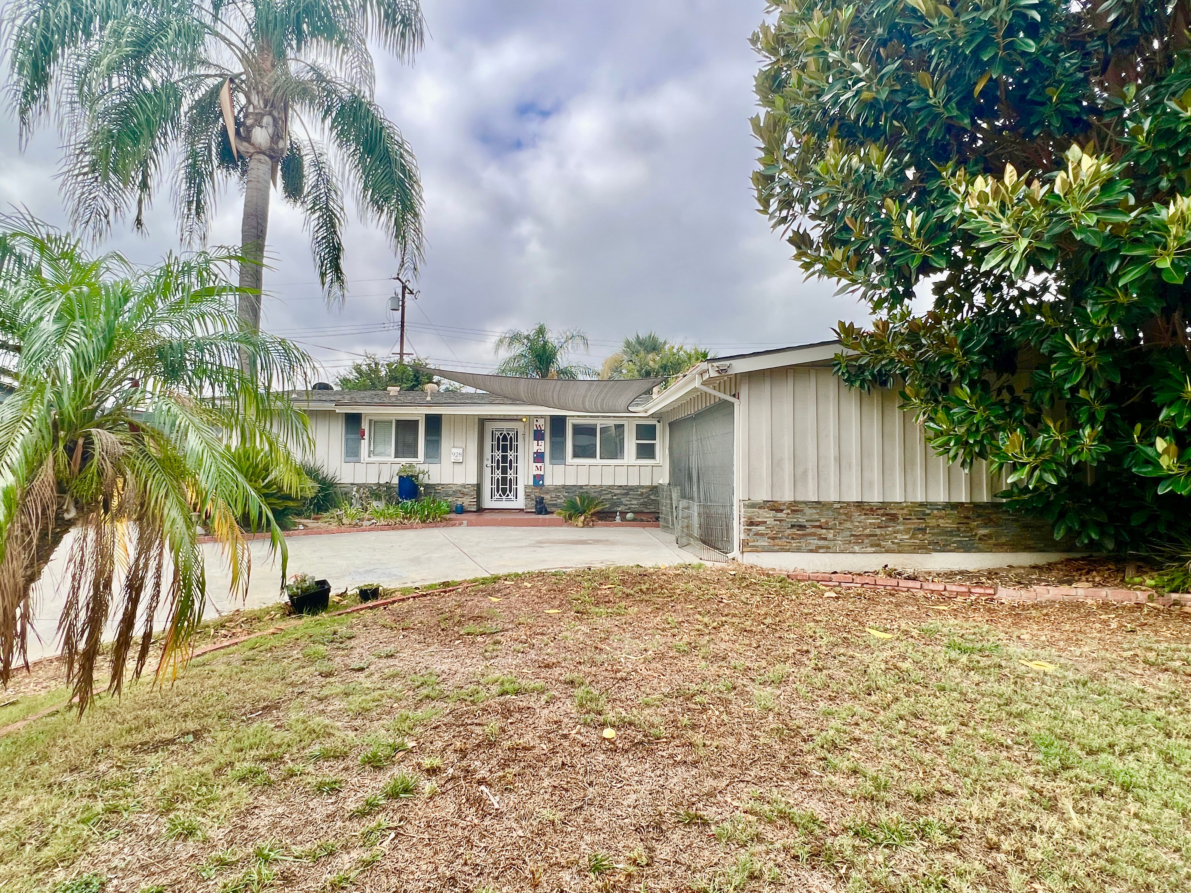  928 Bluecrest Street , Corona , CA 92882 - 物件實景