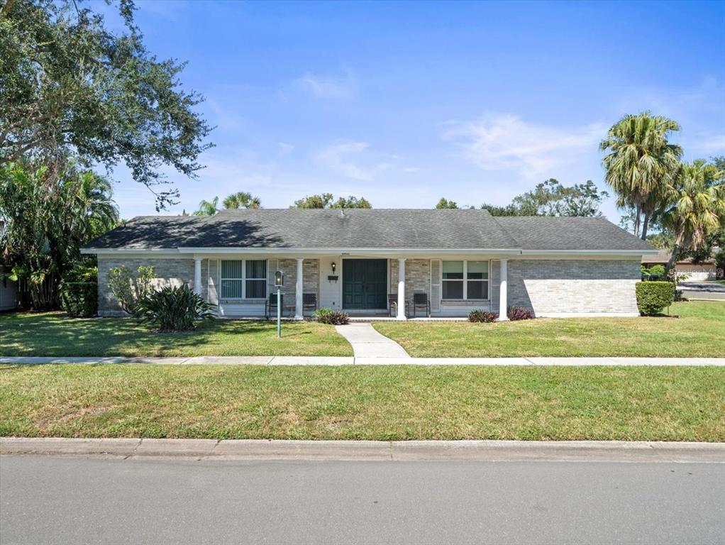 Tampa, Florida, 33618, United States, 4 Bedrooms Bedrooms, ,2 BathroomsBathrooms,Residential,For Sale,1966497