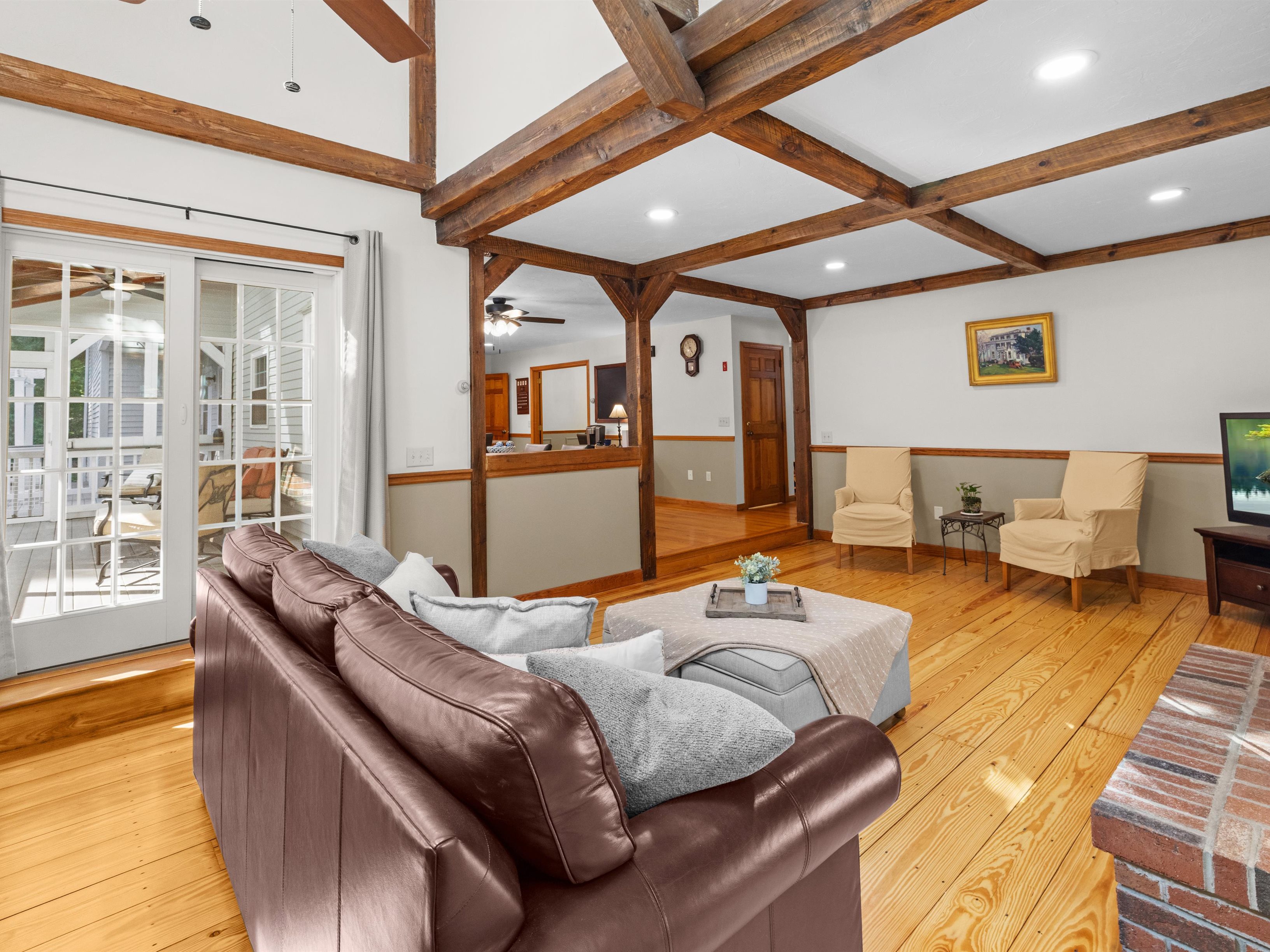  61 Beach Street, Millbury, MA 01527 - 物件實景