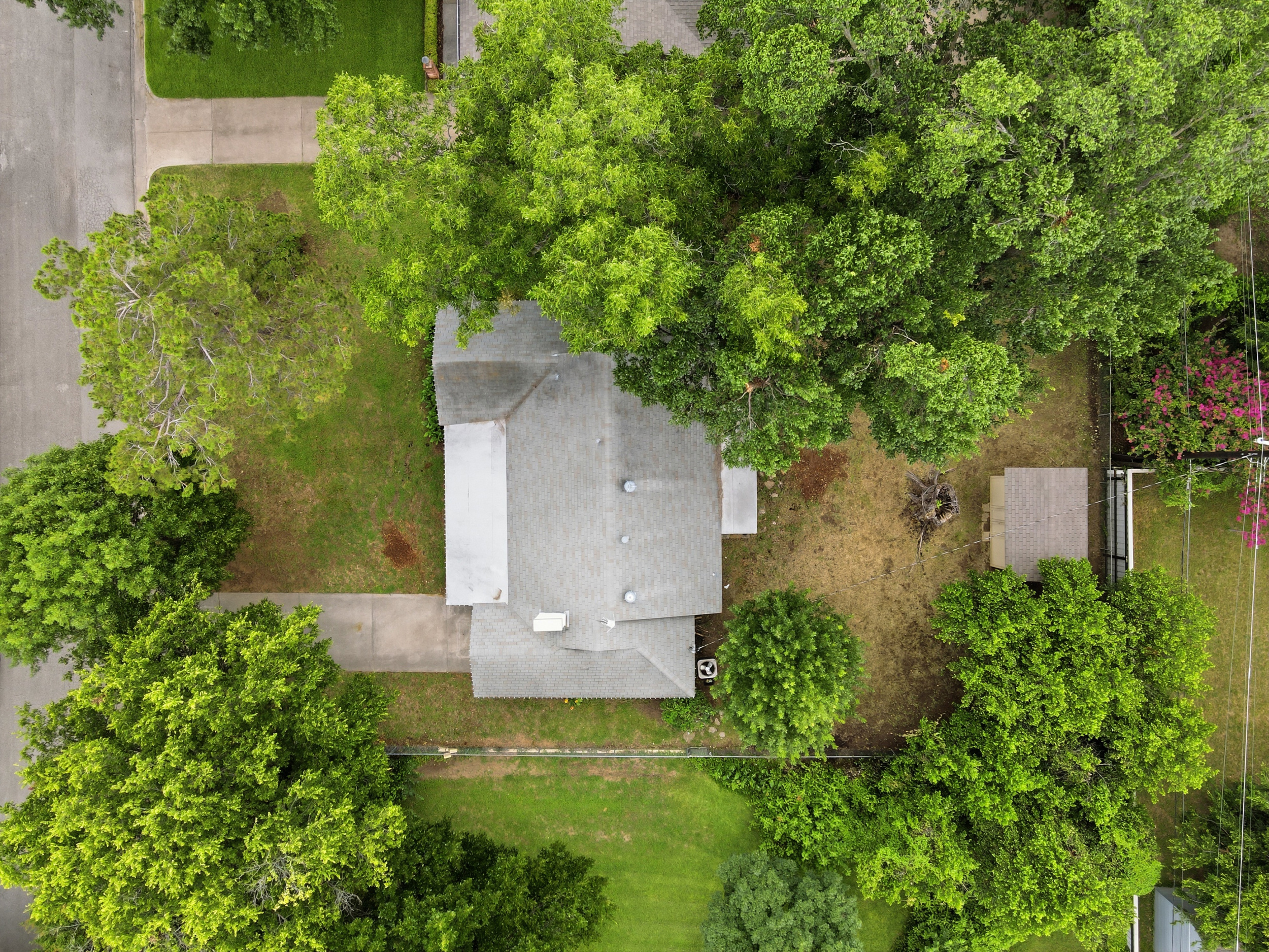  909 Keith Pumphrey Drive, River Oaks, TX, 76114 - 物件實景