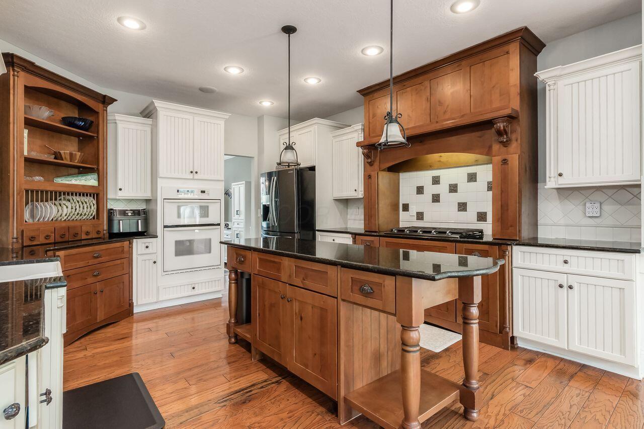 Galena, Ohio, 43021, United States, 4 Bedrooms Bedrooms, ,4 BathroomsBathrooms,Residential,For Sale,1995560