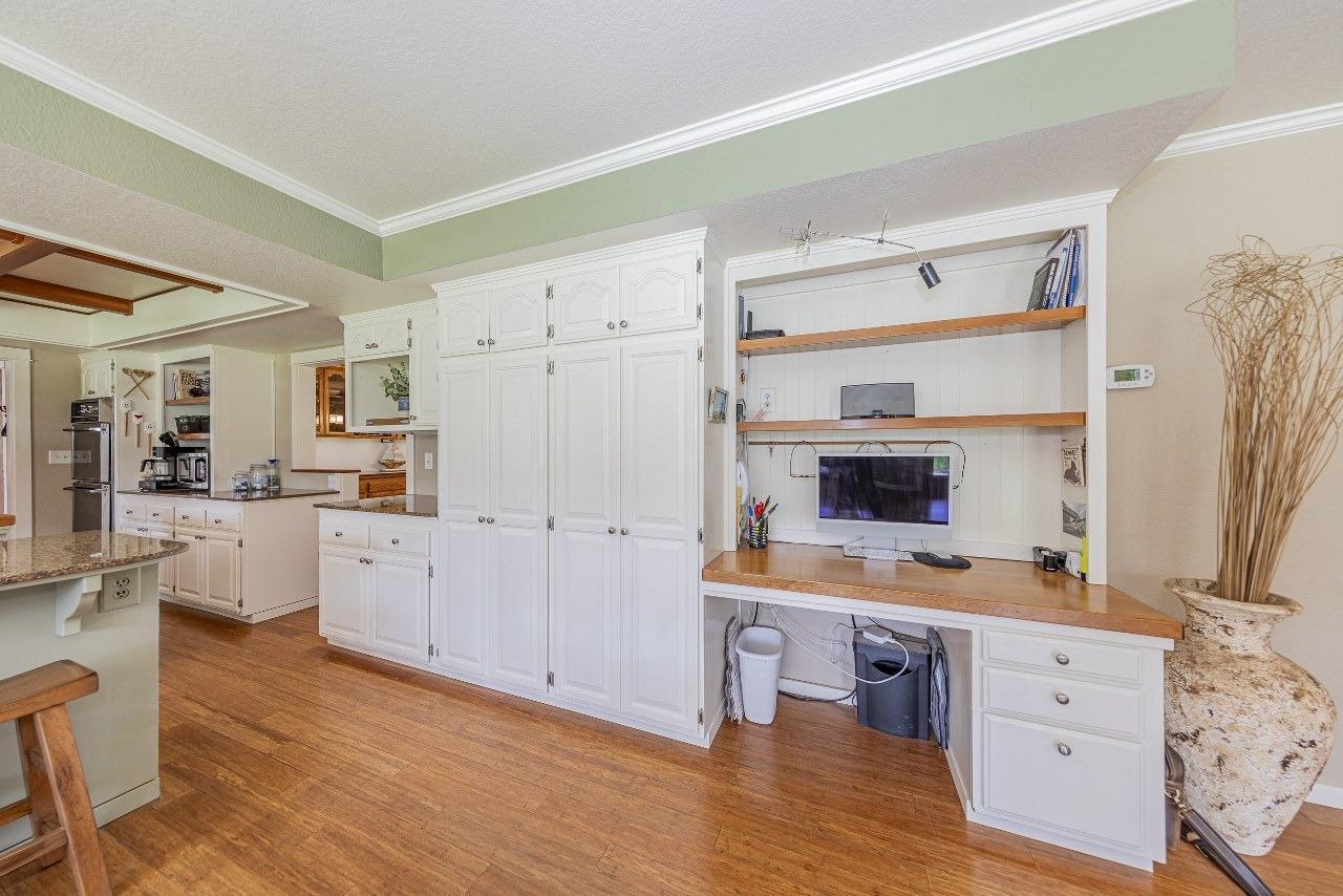 Oakhurst, California, 93644, United States, 3 Bedrooms Bedrooms, ,3 BathroomsBathrooms,Residential,For Sale,1977364