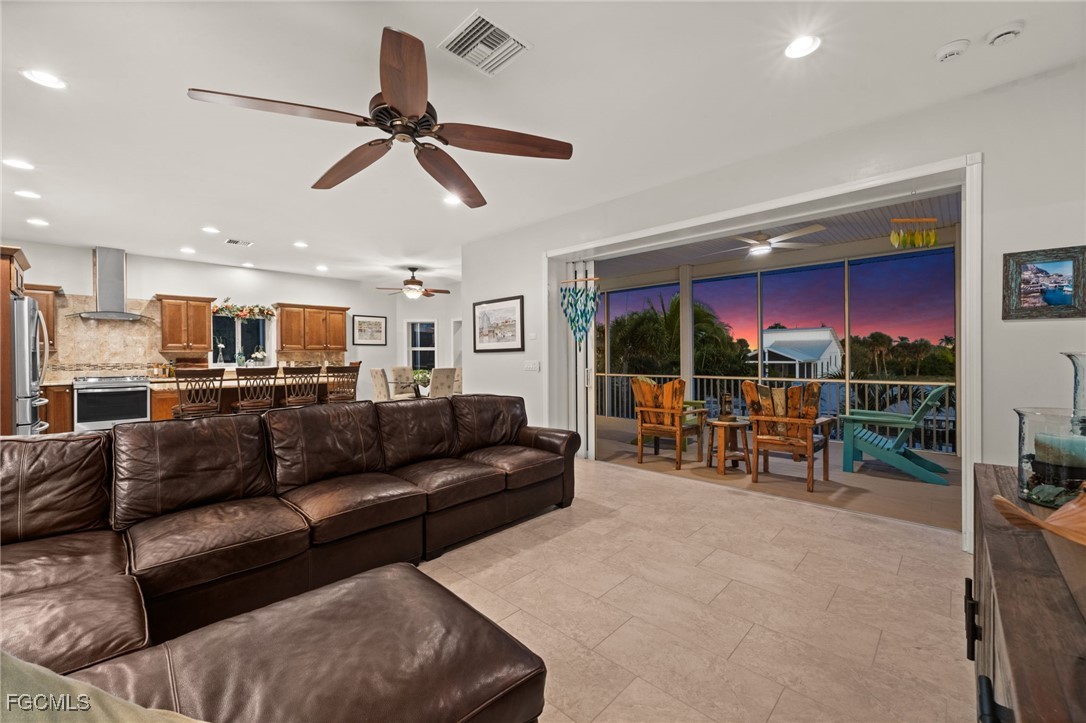 St James City, Florida, 33956, United States, 3 Bedrooms Bedrooms, ,3 BathroomsBathrooms,Residential,For Sale,1998711