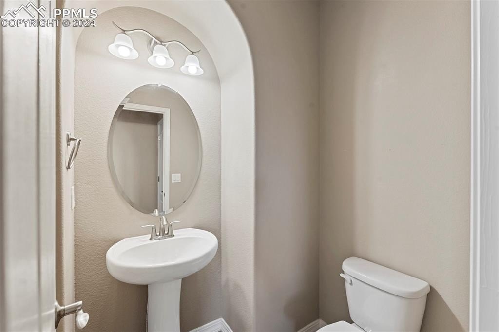 10626 Mt Emerald Drive, Peyton, Colorado, 80831, United States, 5 Bedrooms Bedrooms, ,4 BathroomsBathrooms,Residential,For Sale,10626 Mt Emerald Drive,1656406
