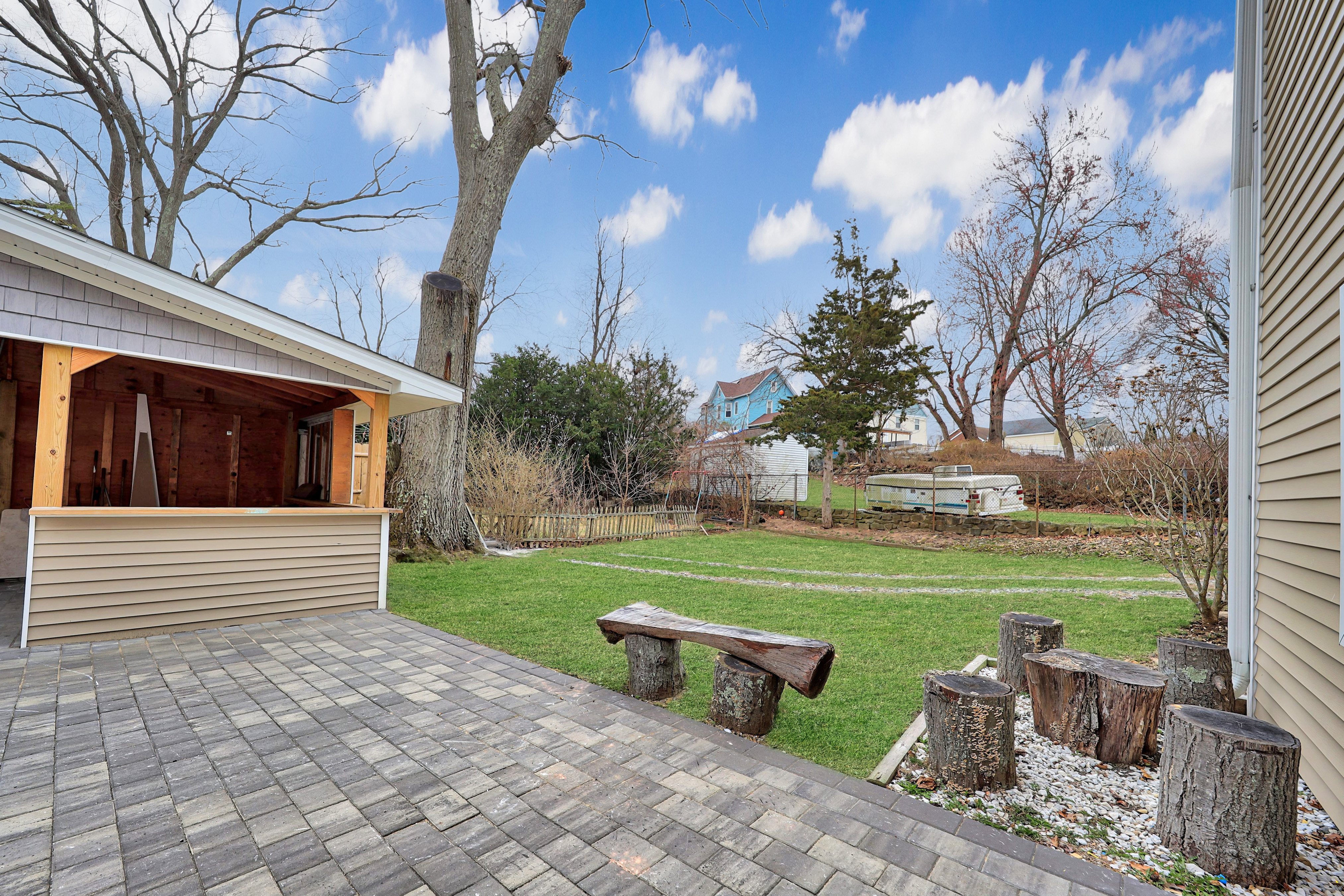 Bridgeport, Connecticut, 06606, United States, 5 Bedrooms Bedrooms, ,3 BathroomsBathrooms,Residential,For Sale,1930602