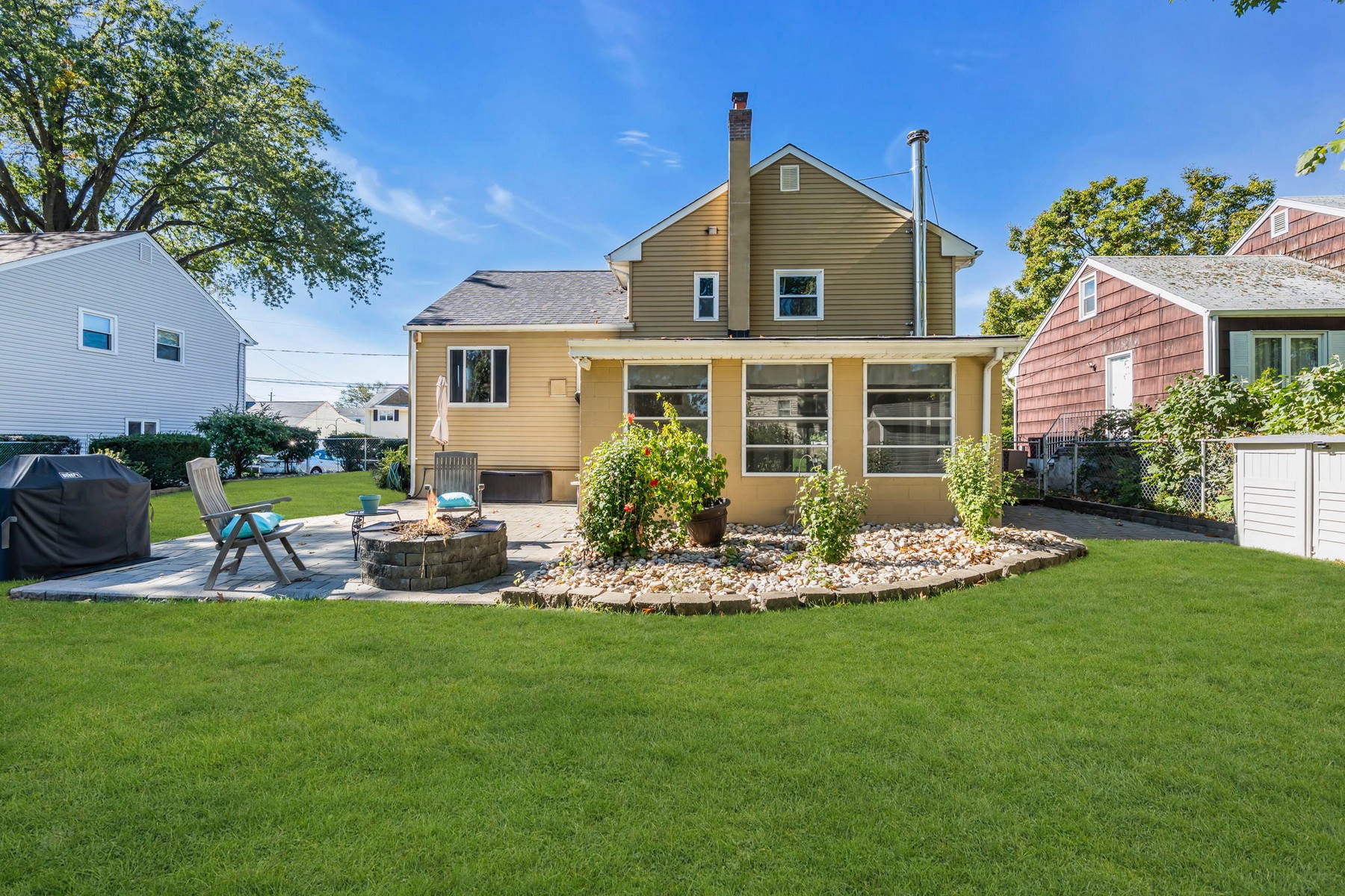  4 Willow Avenue, Edison, NJ 08817 - 物件實景